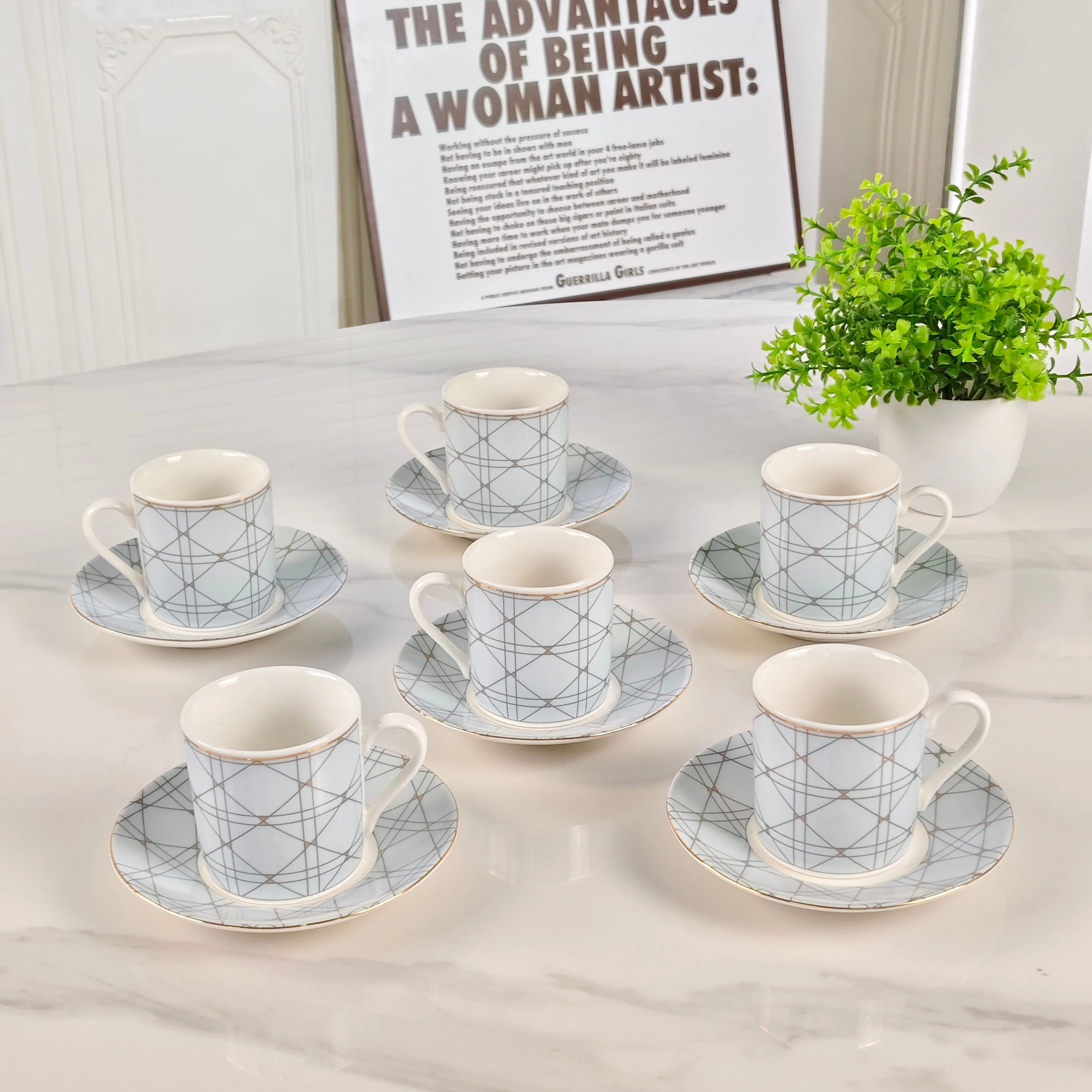 Посуда Christian Dior 4884577