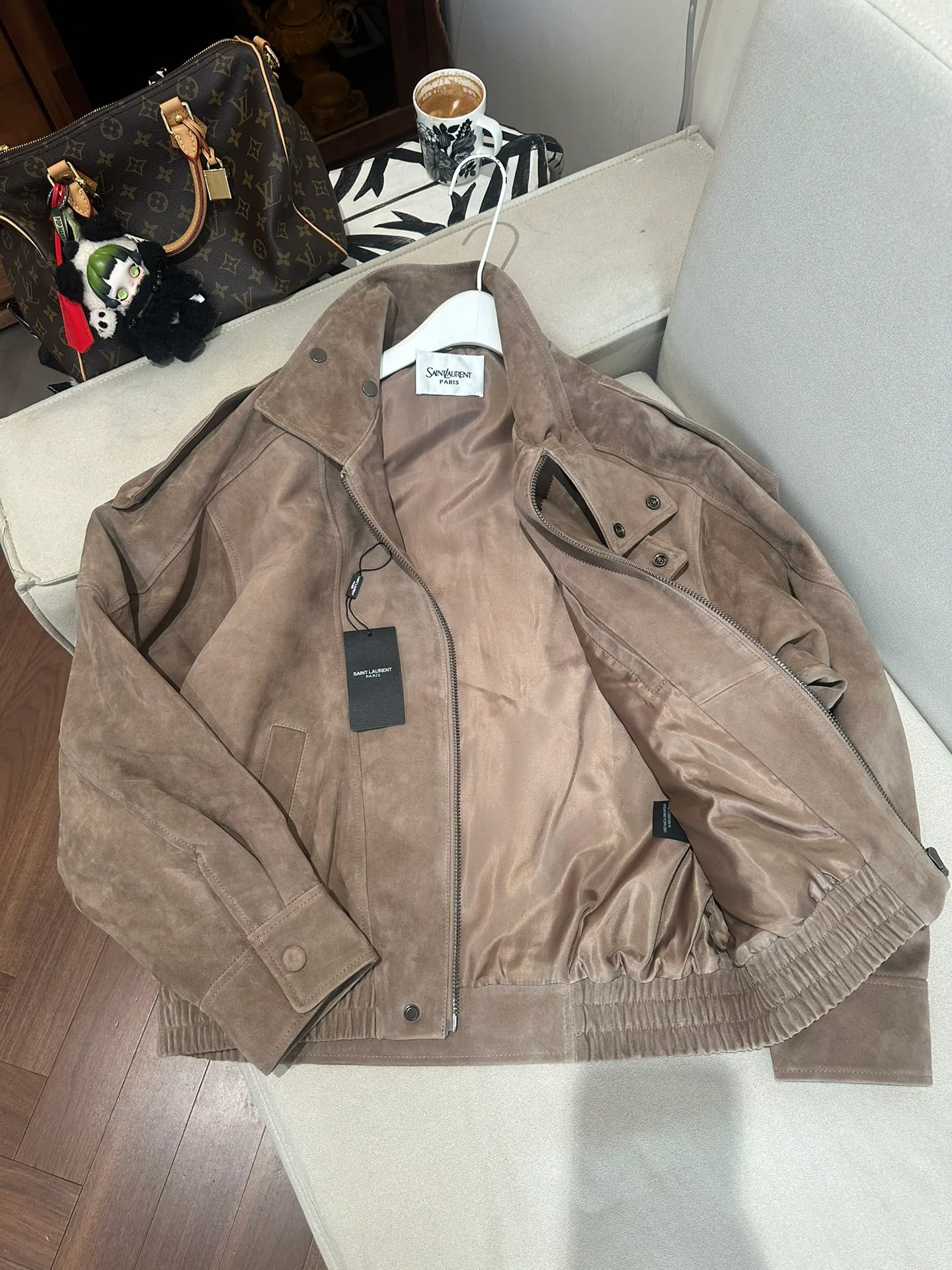 Кожаные Куртки И Дублёнки Женские Saint Laurent 11679852