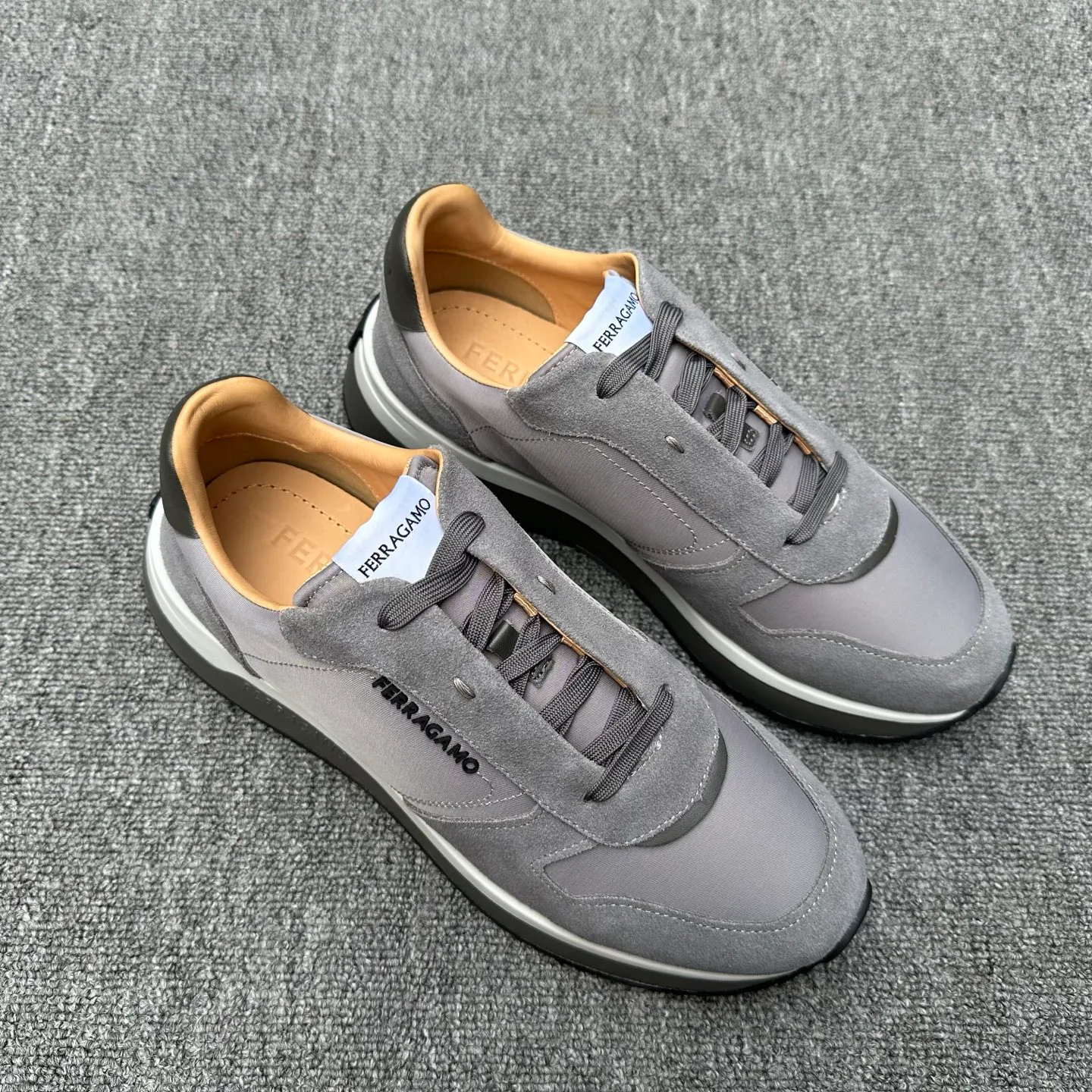 Кроссовки Мужские Salvatore Ferragamo 243002