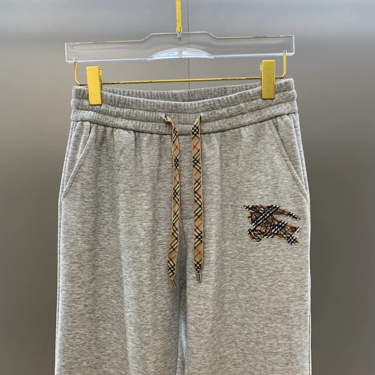 Брюки Женские Burberry 819029