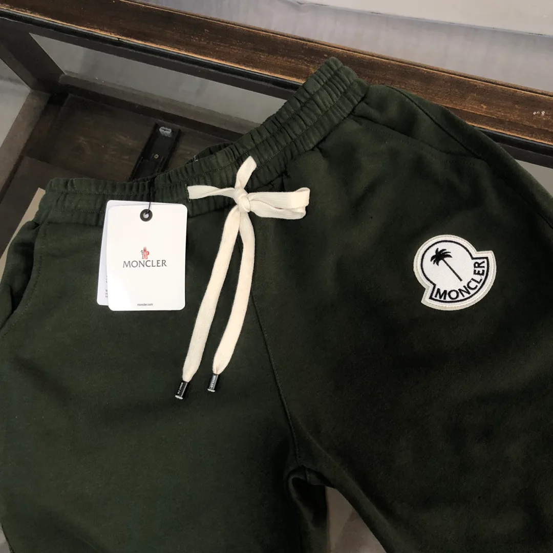 Шорты Женские Moncler 11615946