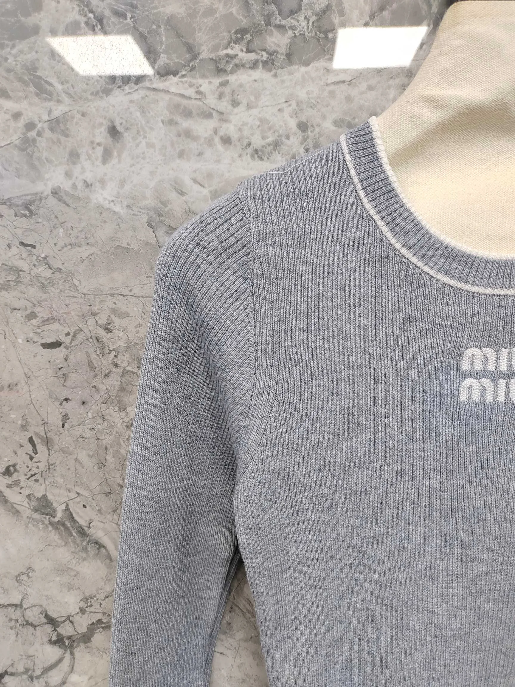 Джемперы И Свитеры Женские Miu Miu 18743621