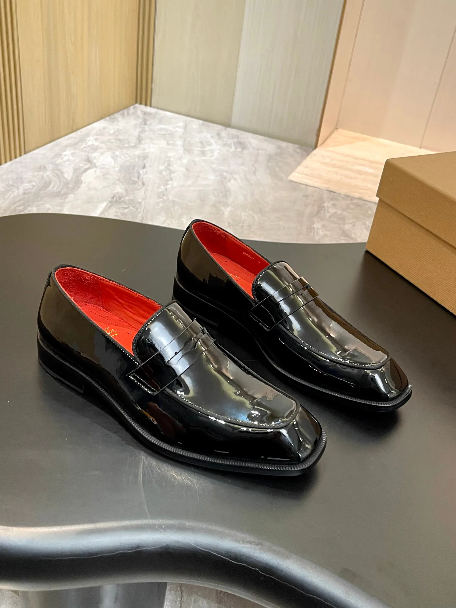 Лоферы И Туфли Мужские Christian Louboutin 18119152