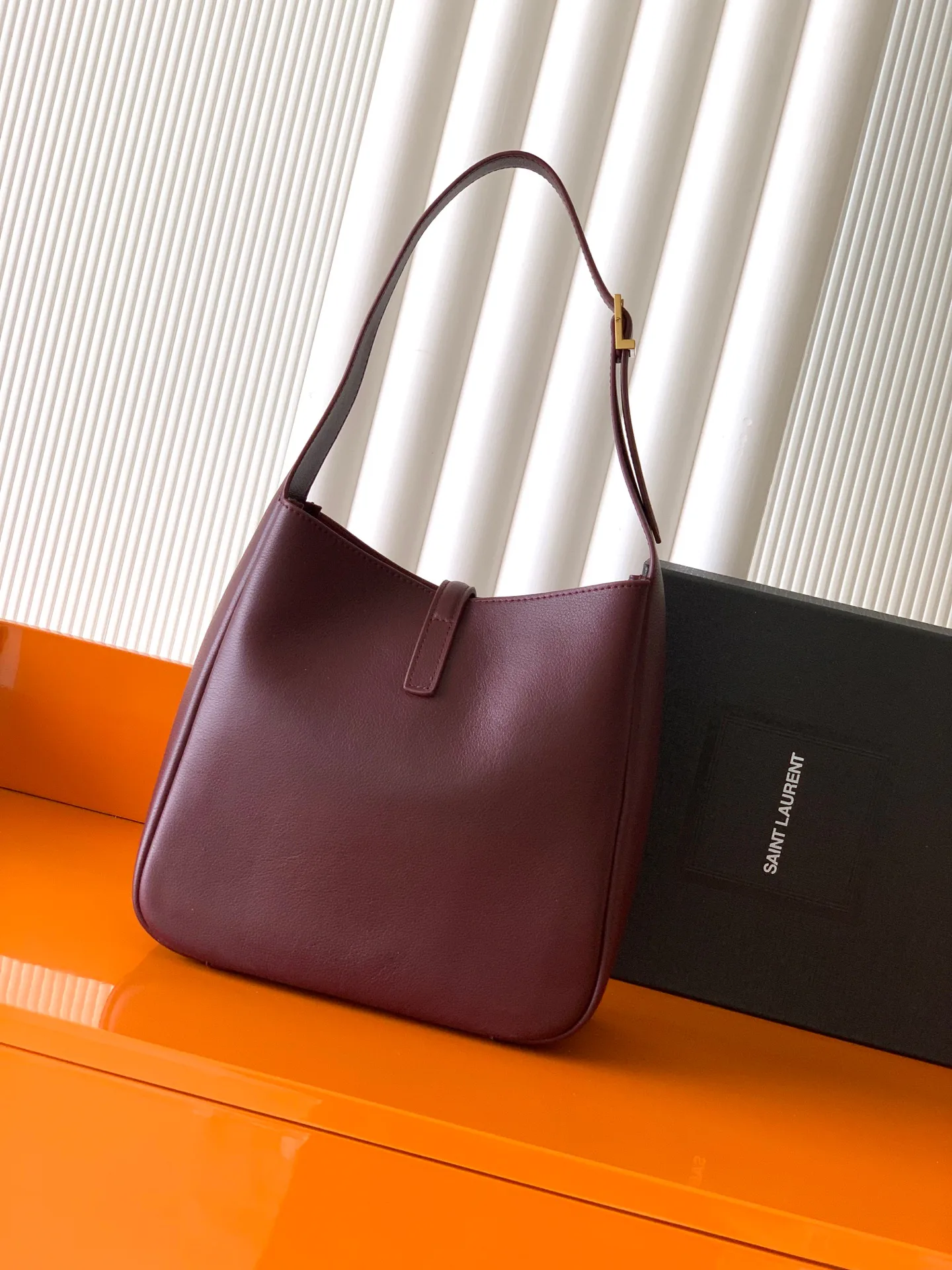 Классические Сумки Женские Saint Laurent 11309812