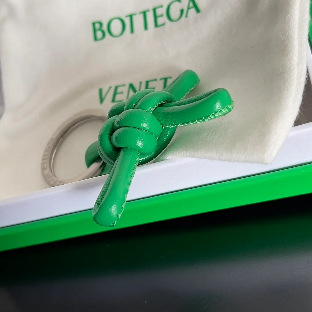 Ключницы Bottega Veneta 595647