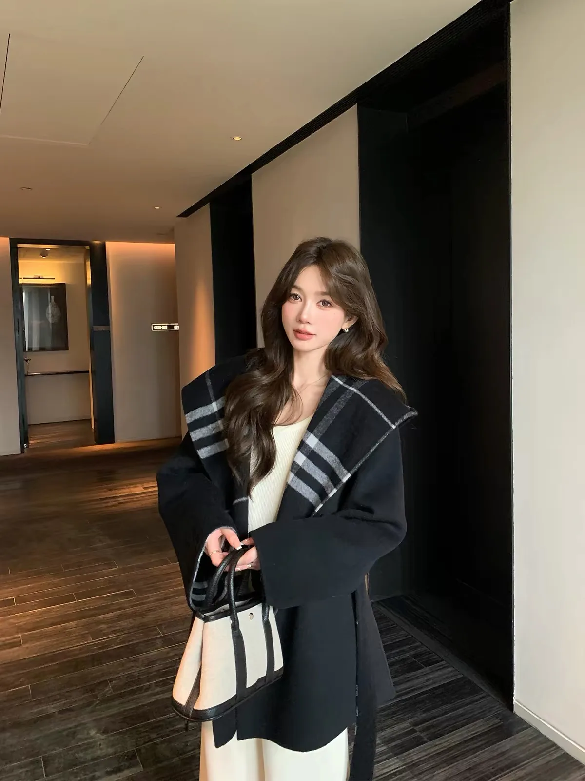 Пальто Женские Burberry 18733731
