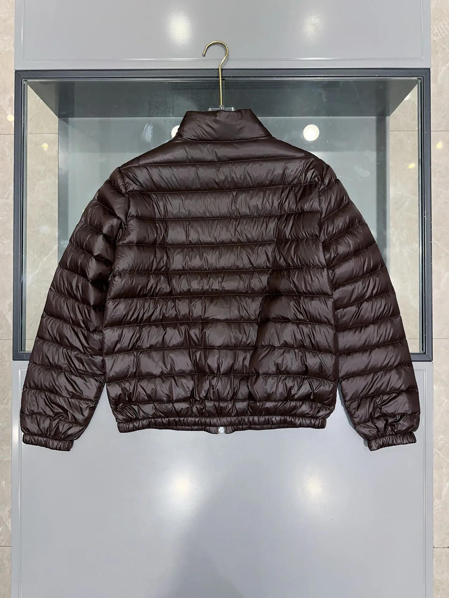 Куртки И Пуховики Женские Moncler 19084324