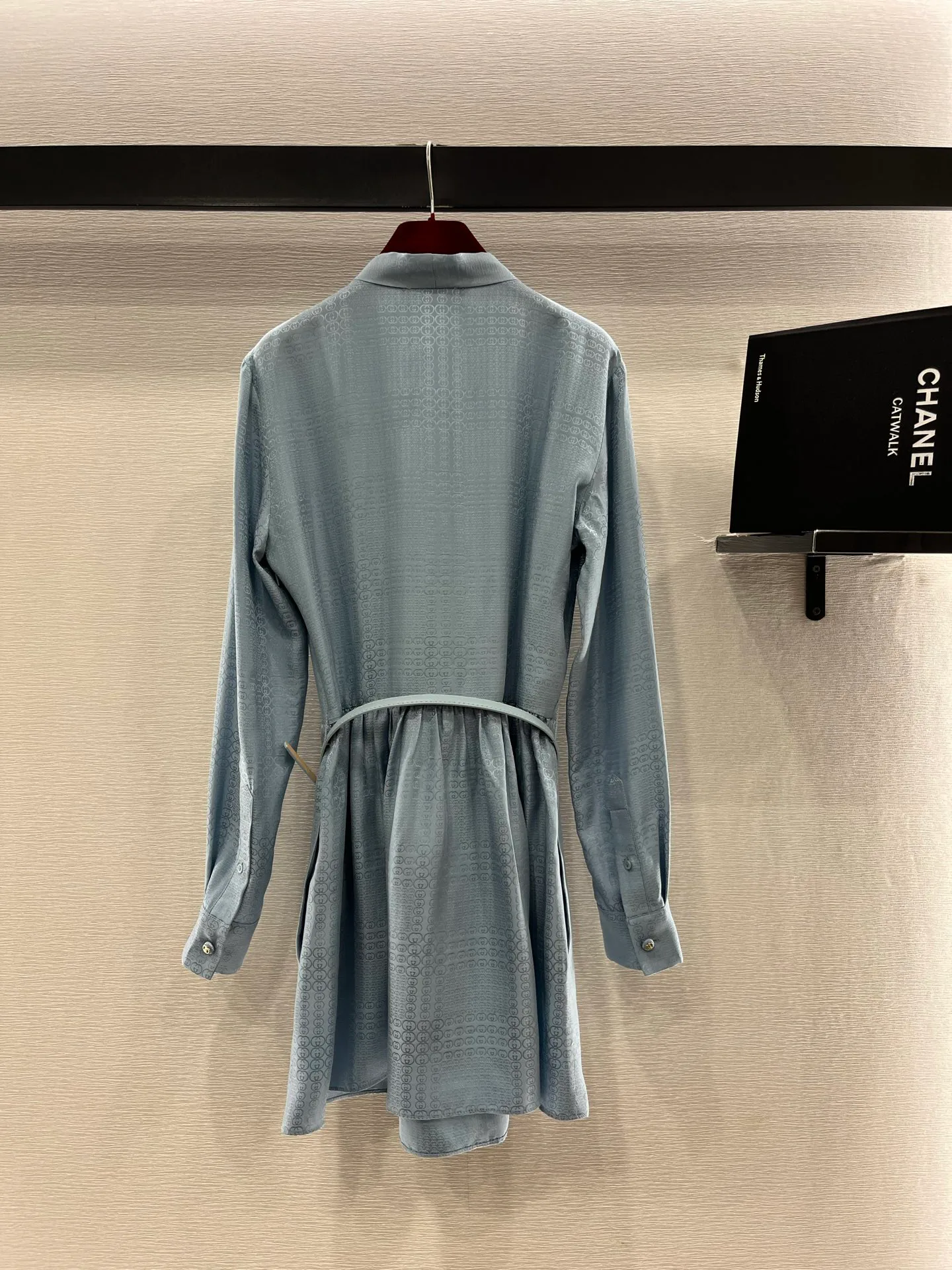 Платья Женские Louis Vuitton 1352052