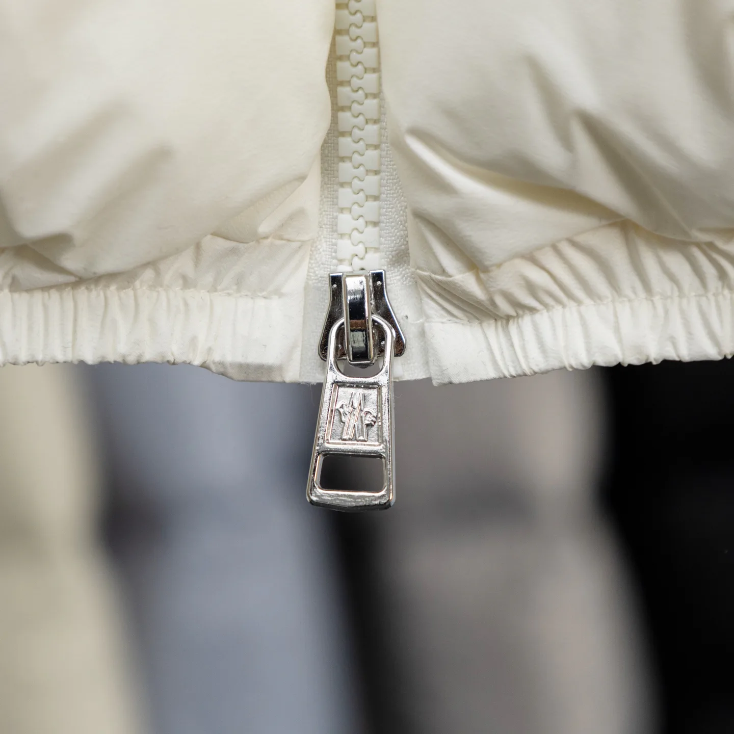 Жилеты Женские Moncler 1741335