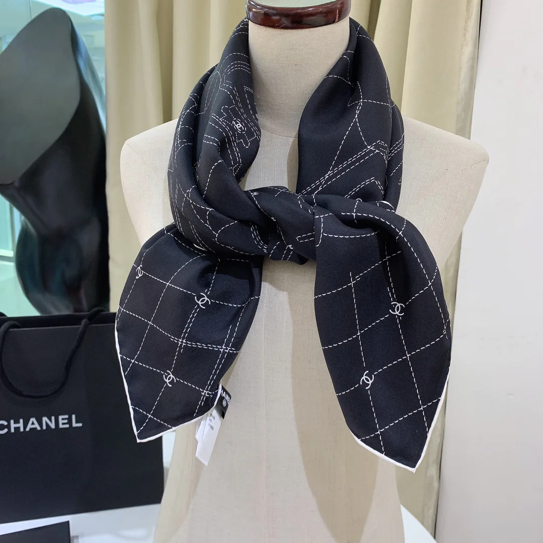 Платки Chanel 5021522