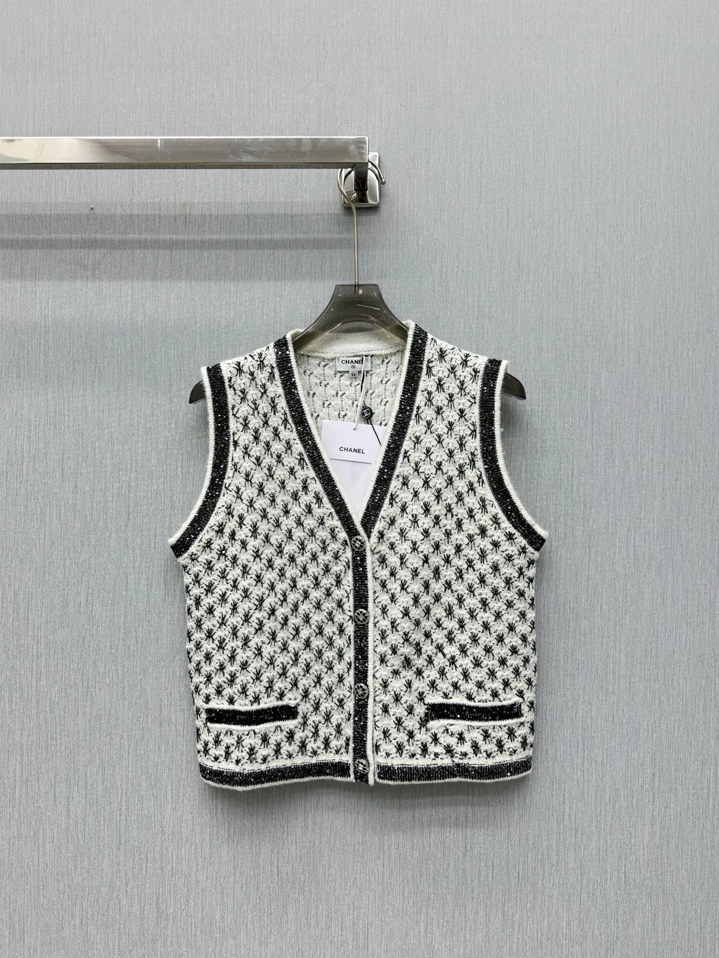 Жилеты Женские Chanel 12666037
