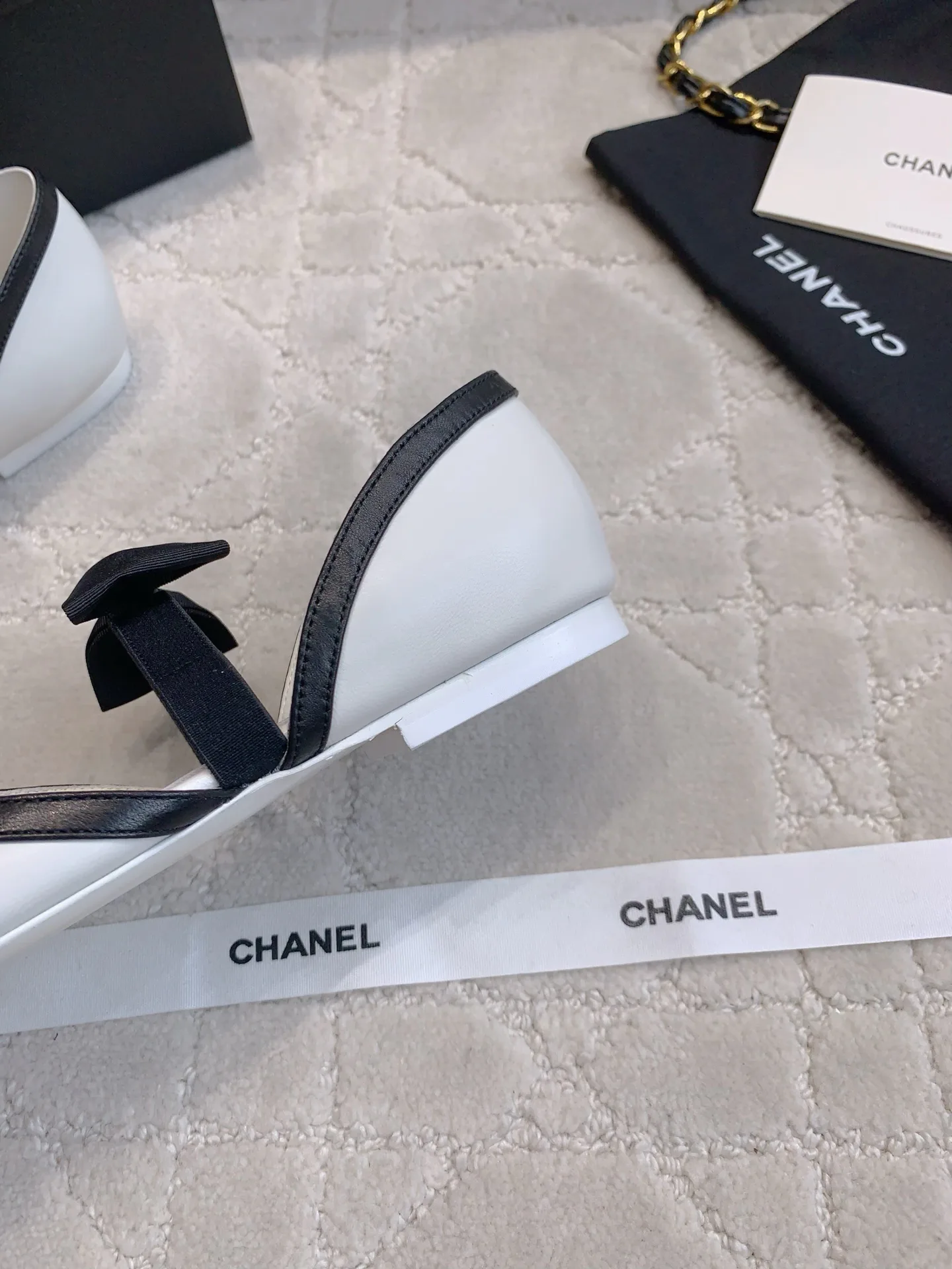 Туфли Женские Chanel 16953572