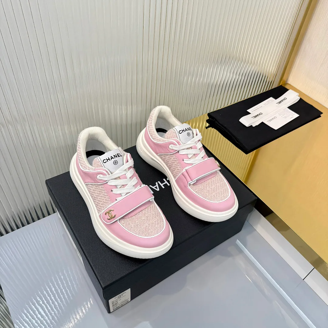 Кроссовки Женские Chanel 11602298
