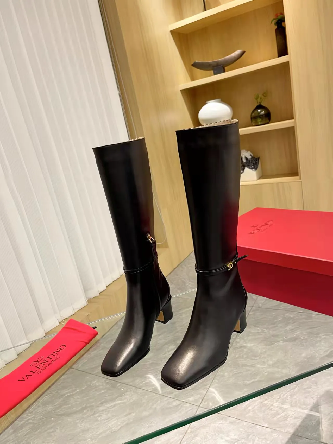 Сапоги Женские Valentino 17956929