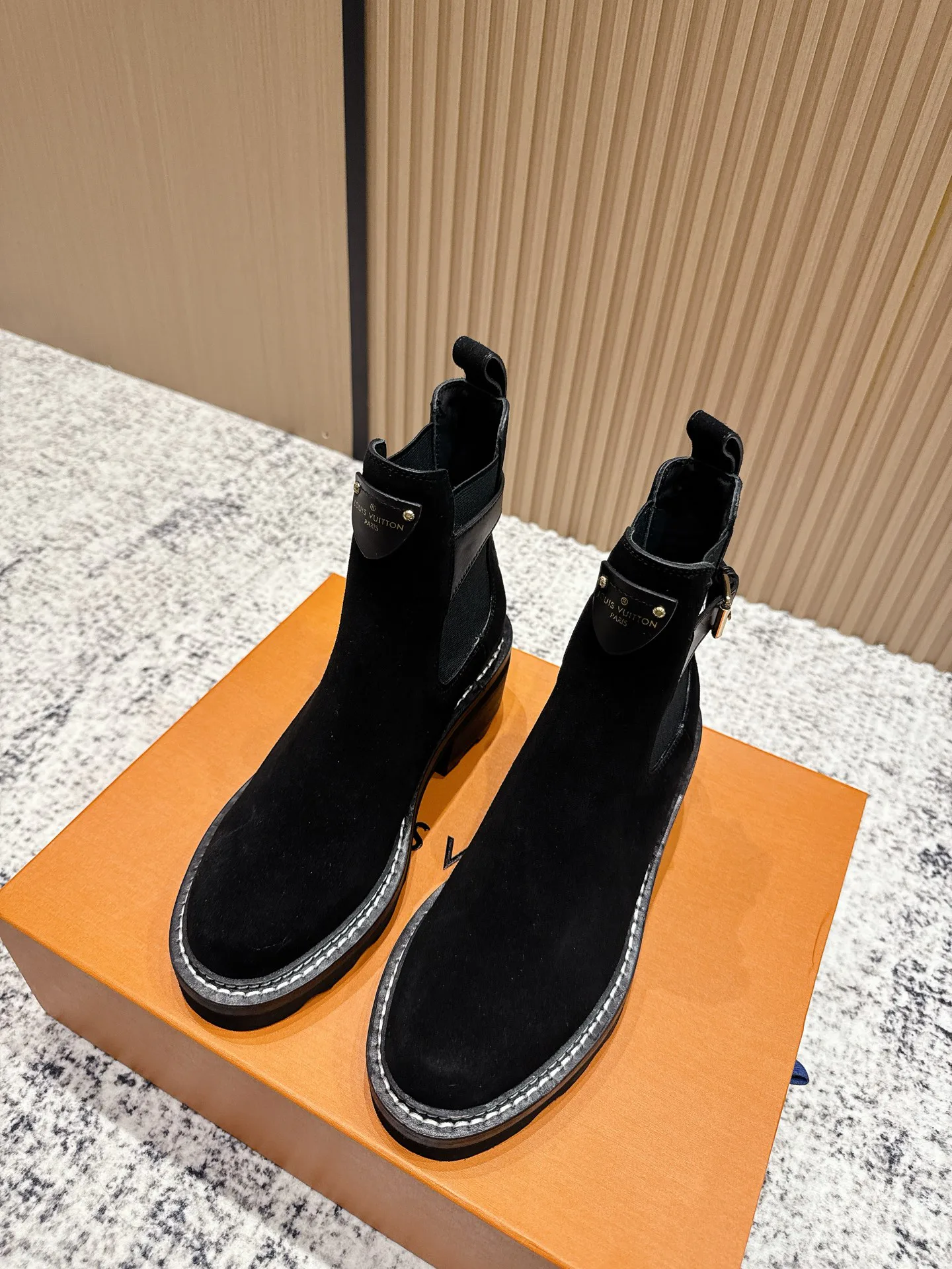 Ботинки Женские Louis Vuitton 247254