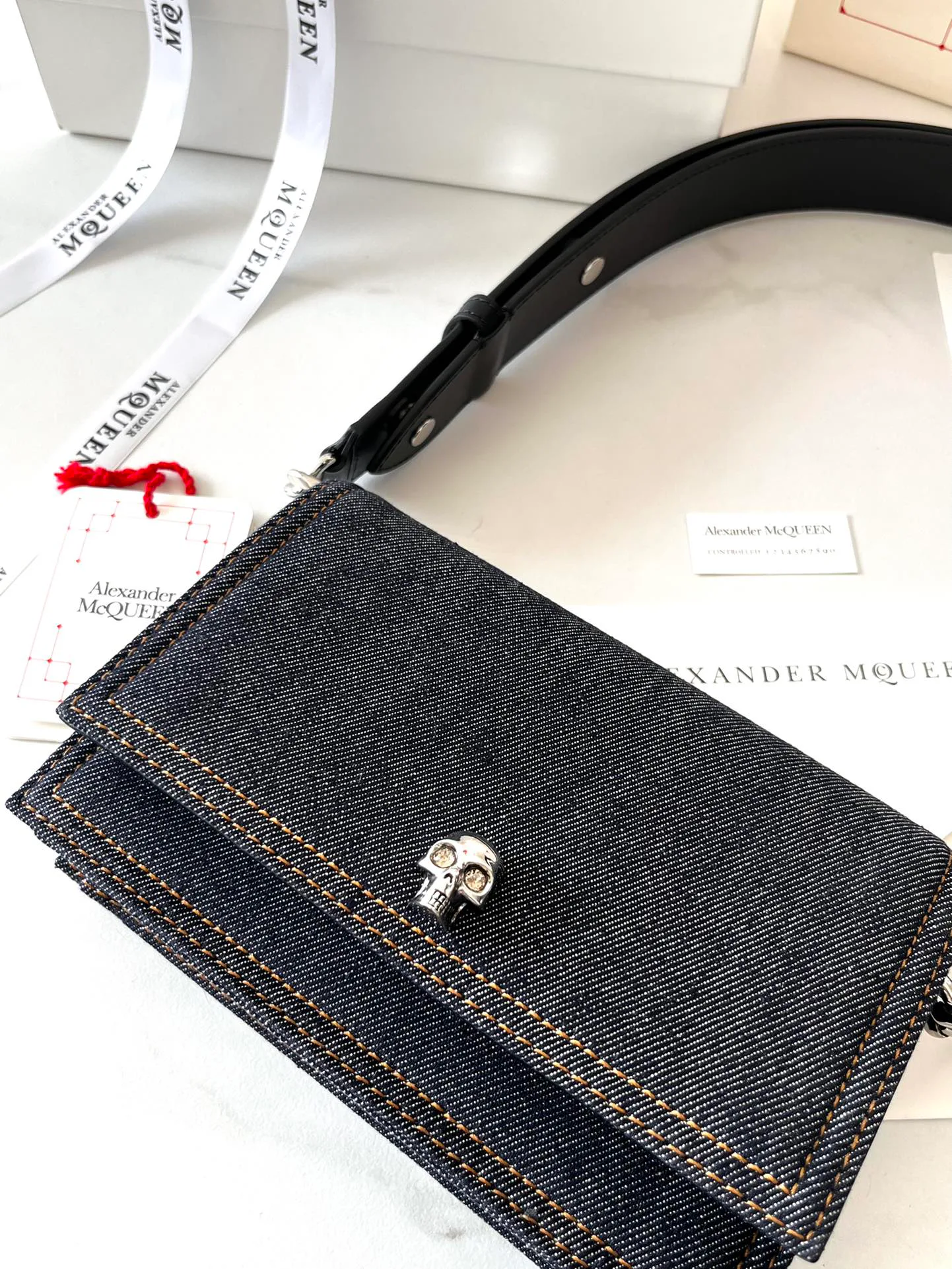 Классические Сумки Женские Alexander Mcqueen 11472486