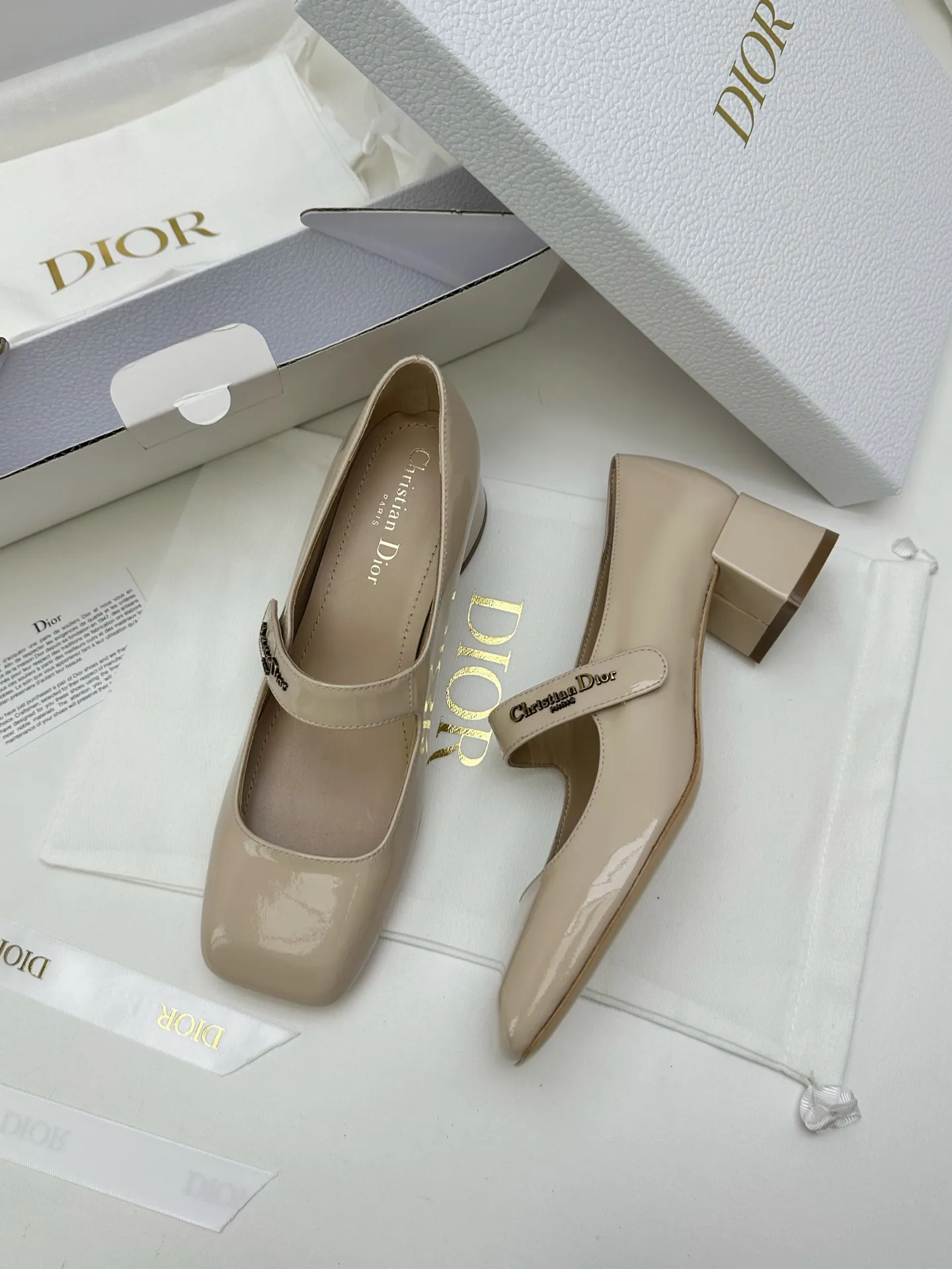 Туфли Женские Christian Dior 18702834