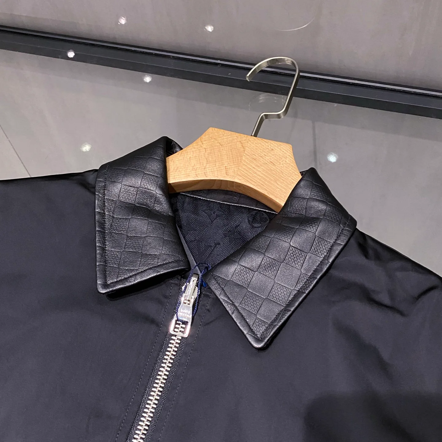 Куртки И Пуховики Мужские Louis Vuitton 339628