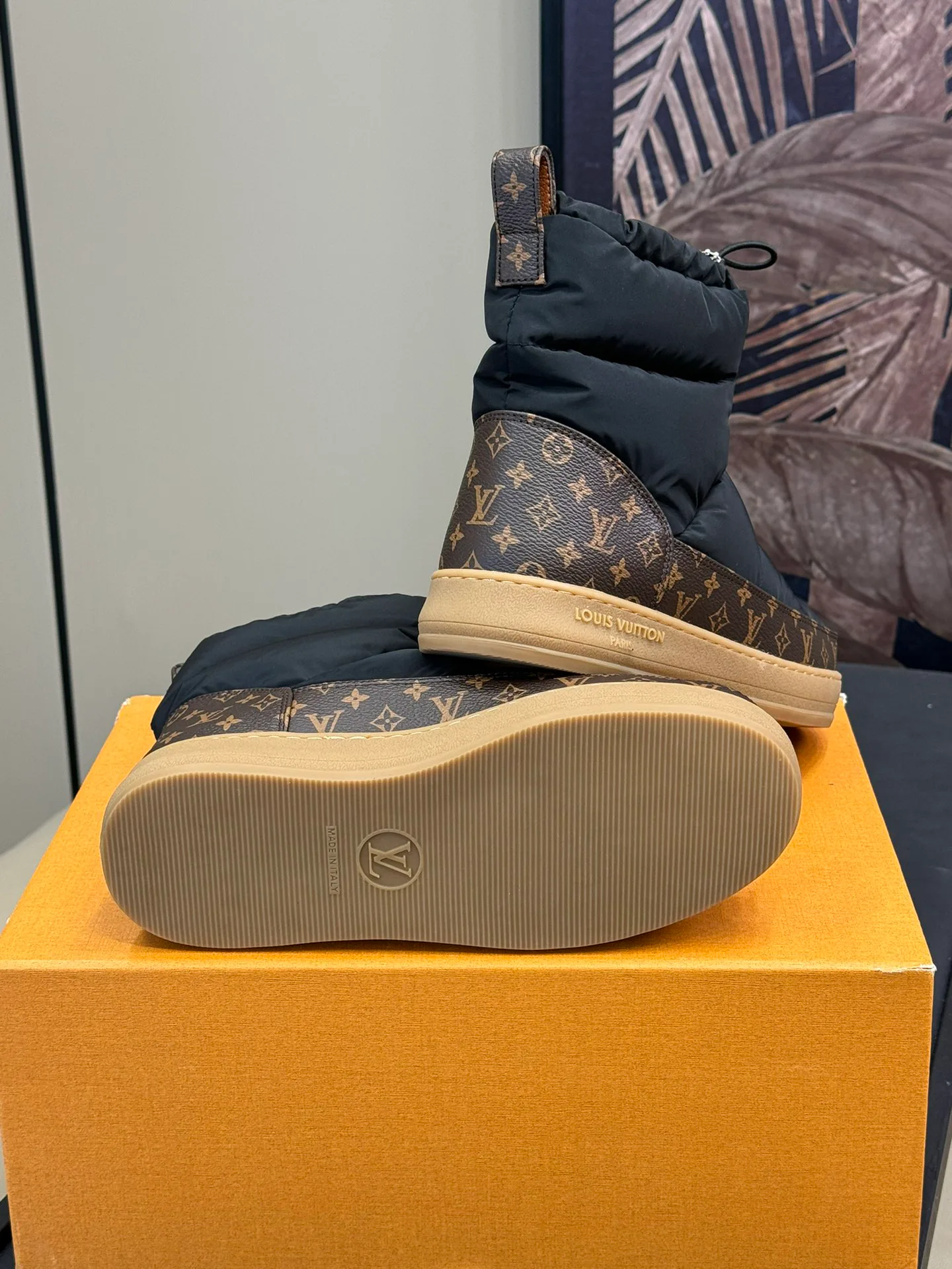 Угги Женские Louis Vuitton 18703375