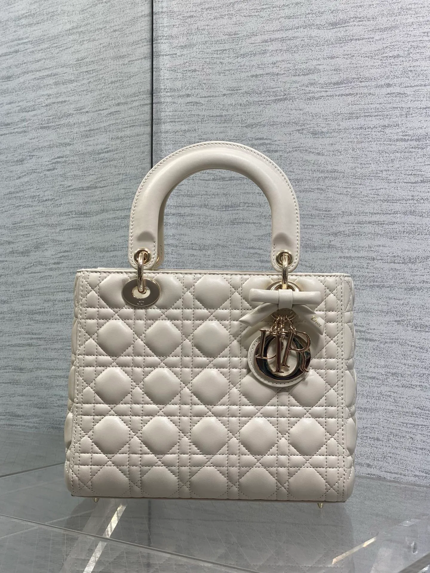 Классические Сумки Женские Christian Dior 17601473