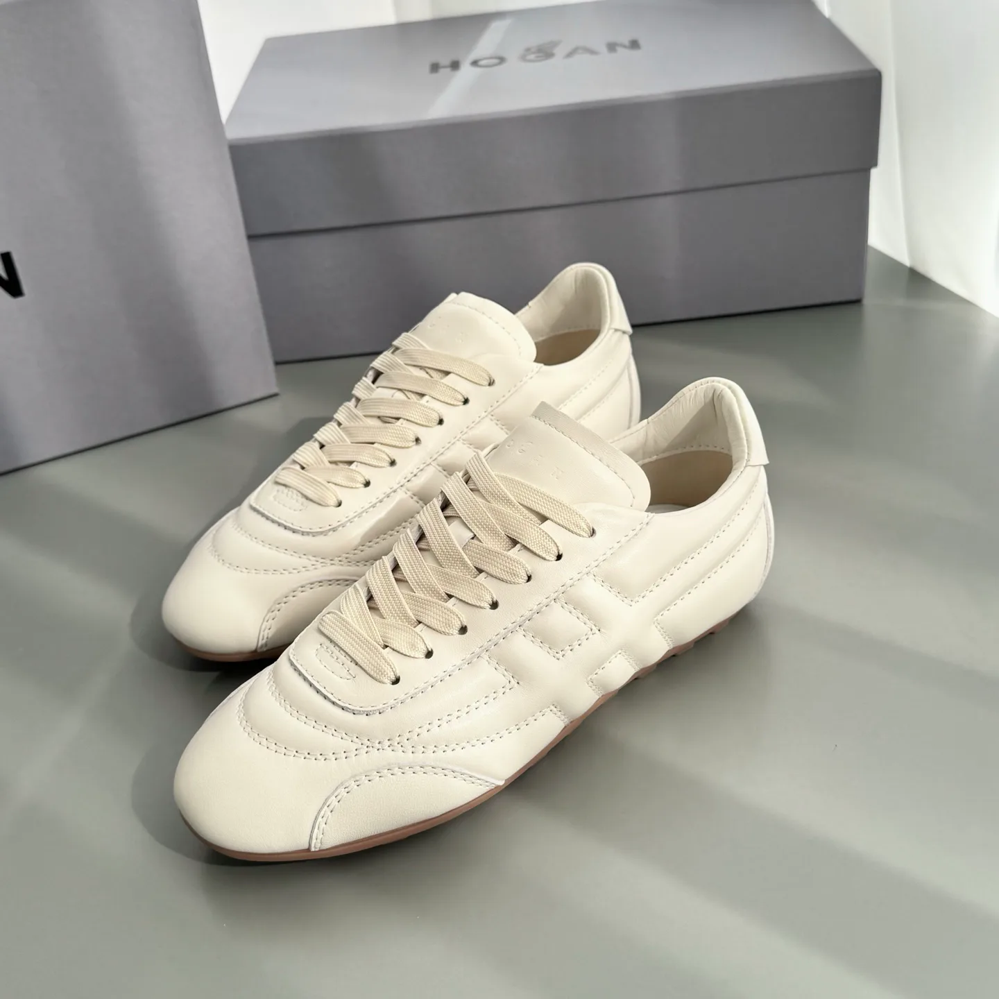 Кроссовки Женские Hogan 12629895