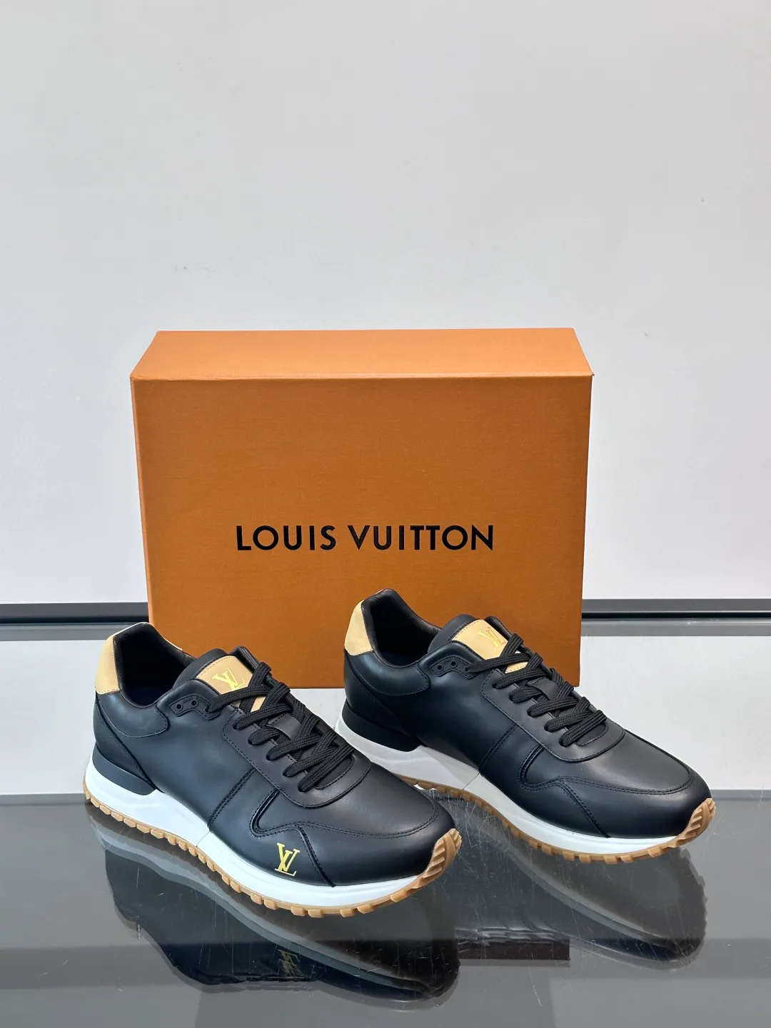 Кроссовки Мужские Louis Vuitton 916296