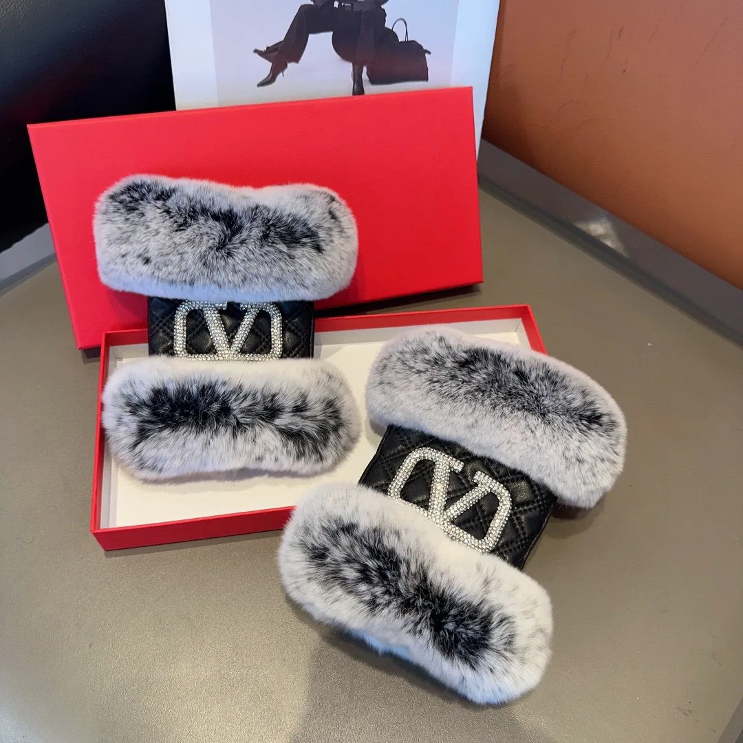 Перчатки Valentino 1518566