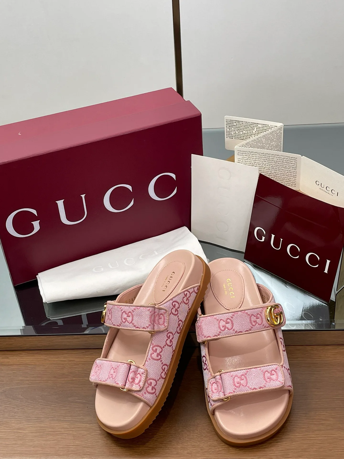 Шлепанцы Женские Gucci 21080