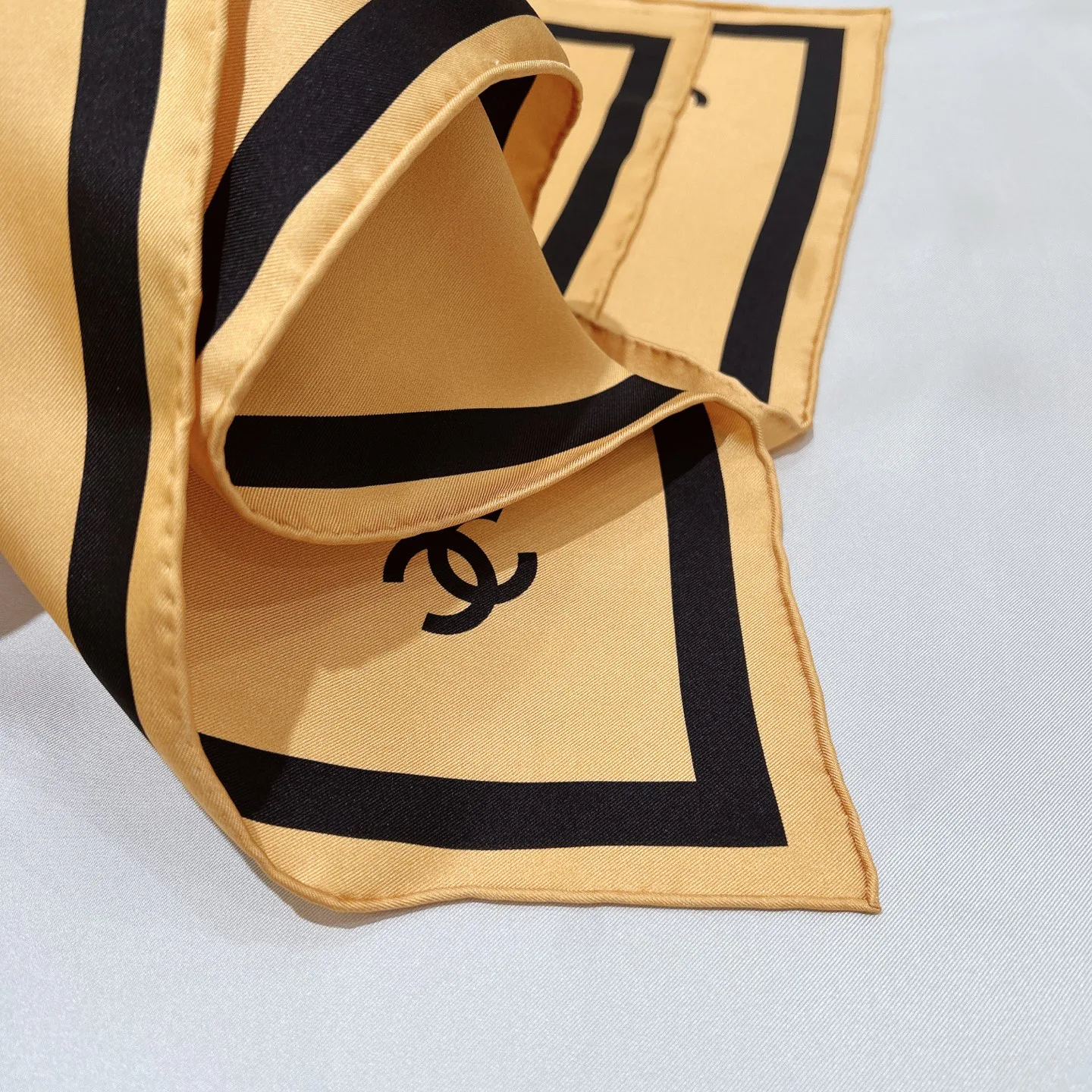 Платки Chanel 12737668