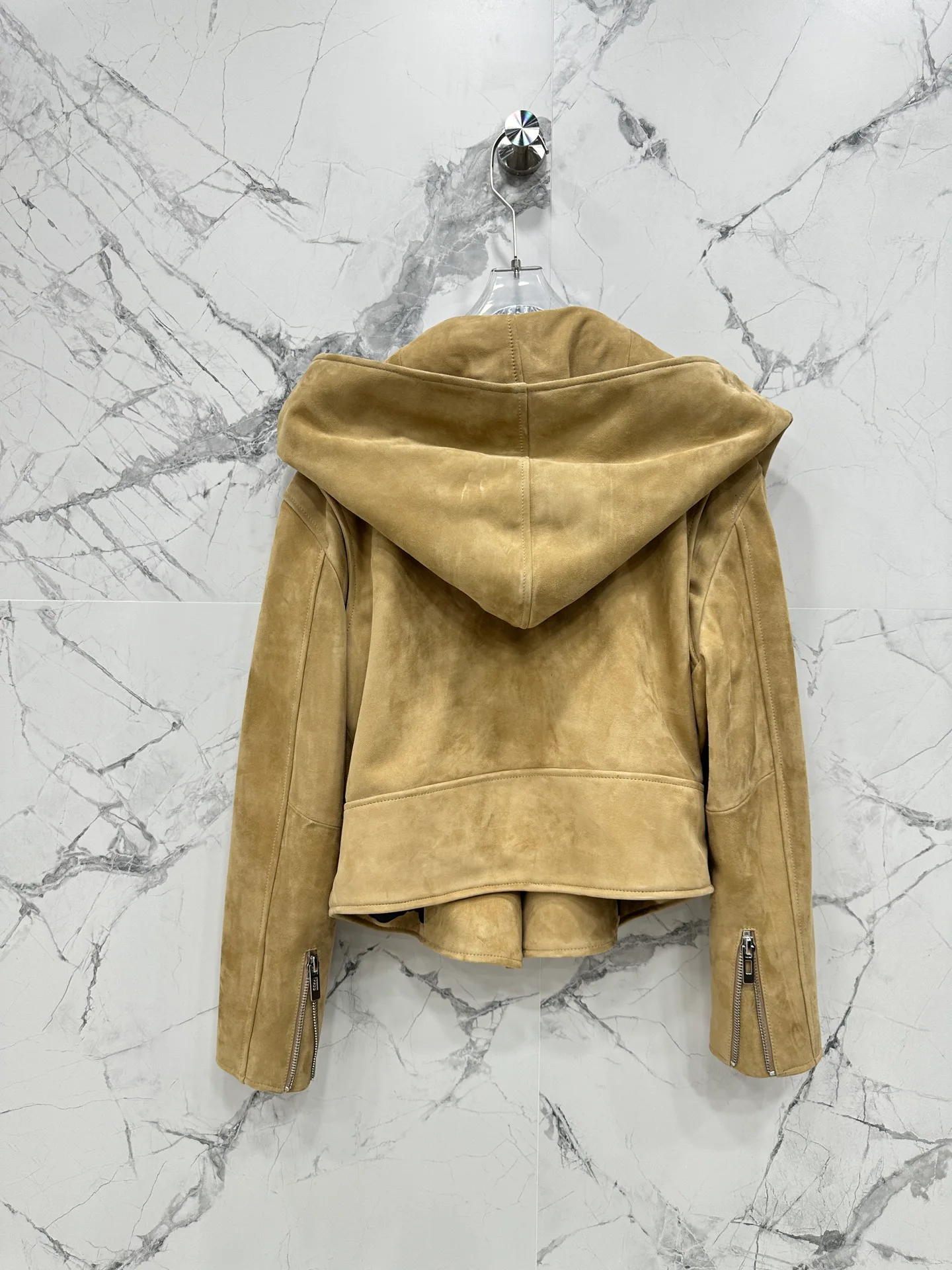 Кожаные Куртки И Дублёнки Женские Alaia 11700498