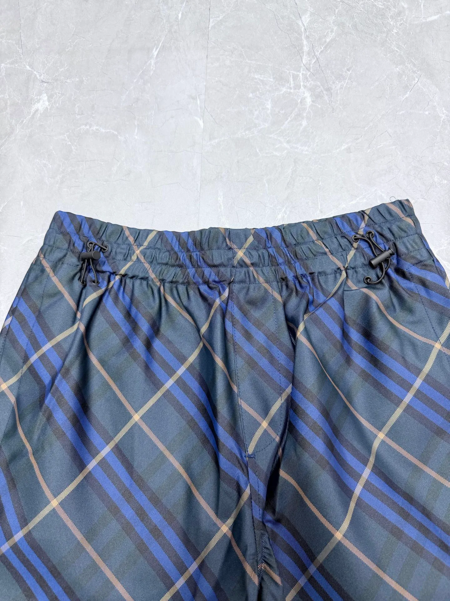 Шорты Мужские Burberry 13554834