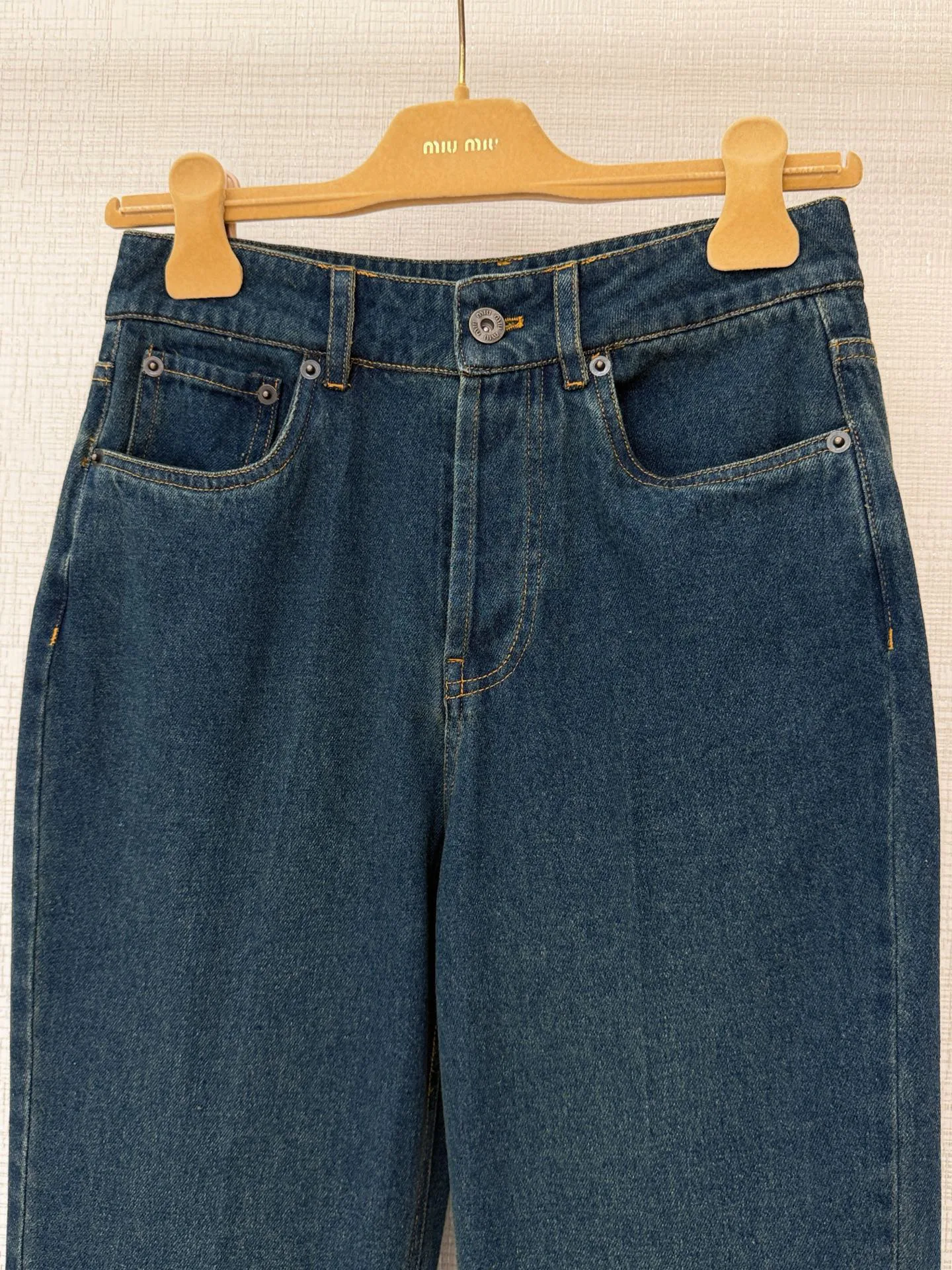 Джинсы Женские Miu Miu 11906455