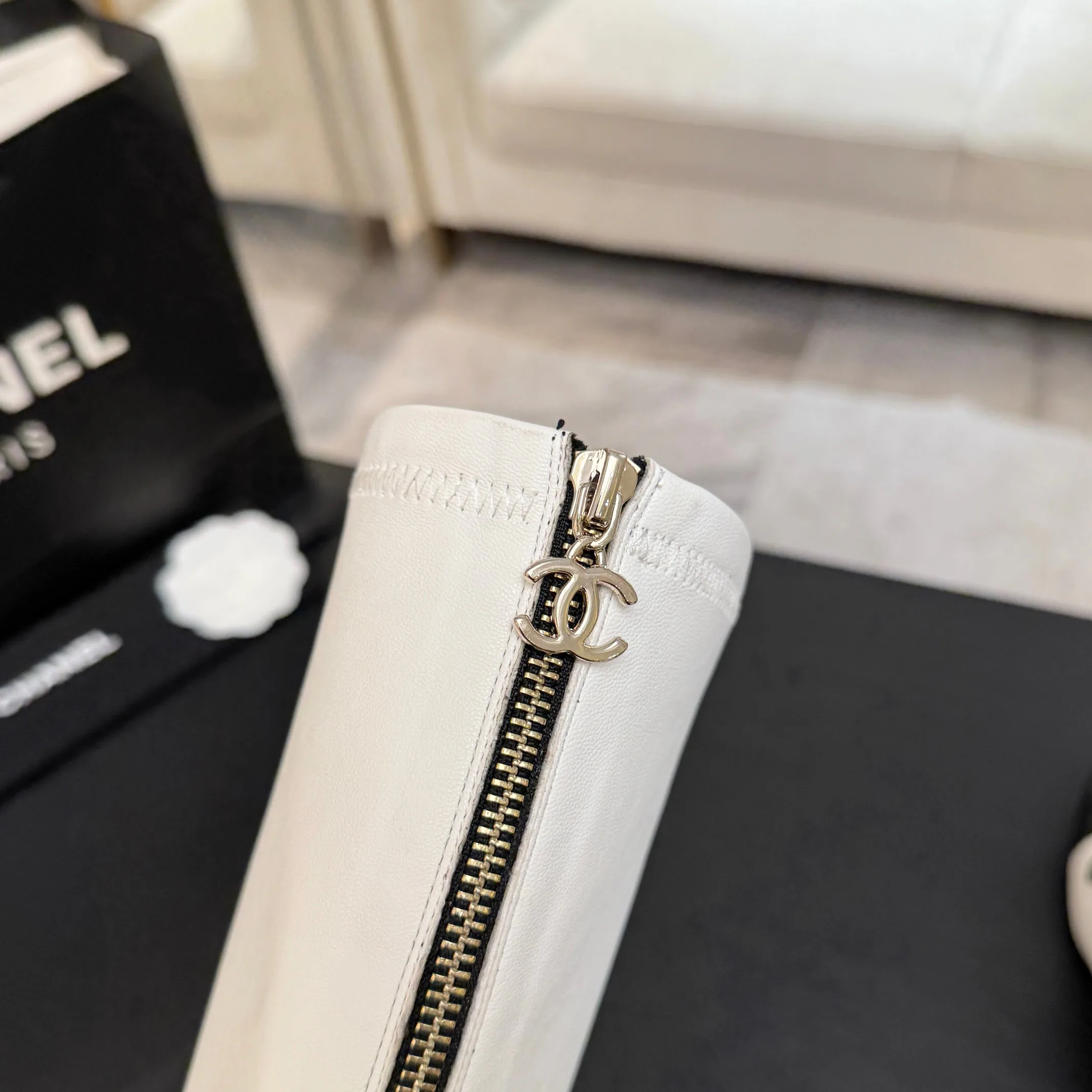 Сапоги Женские Chanel 18063048