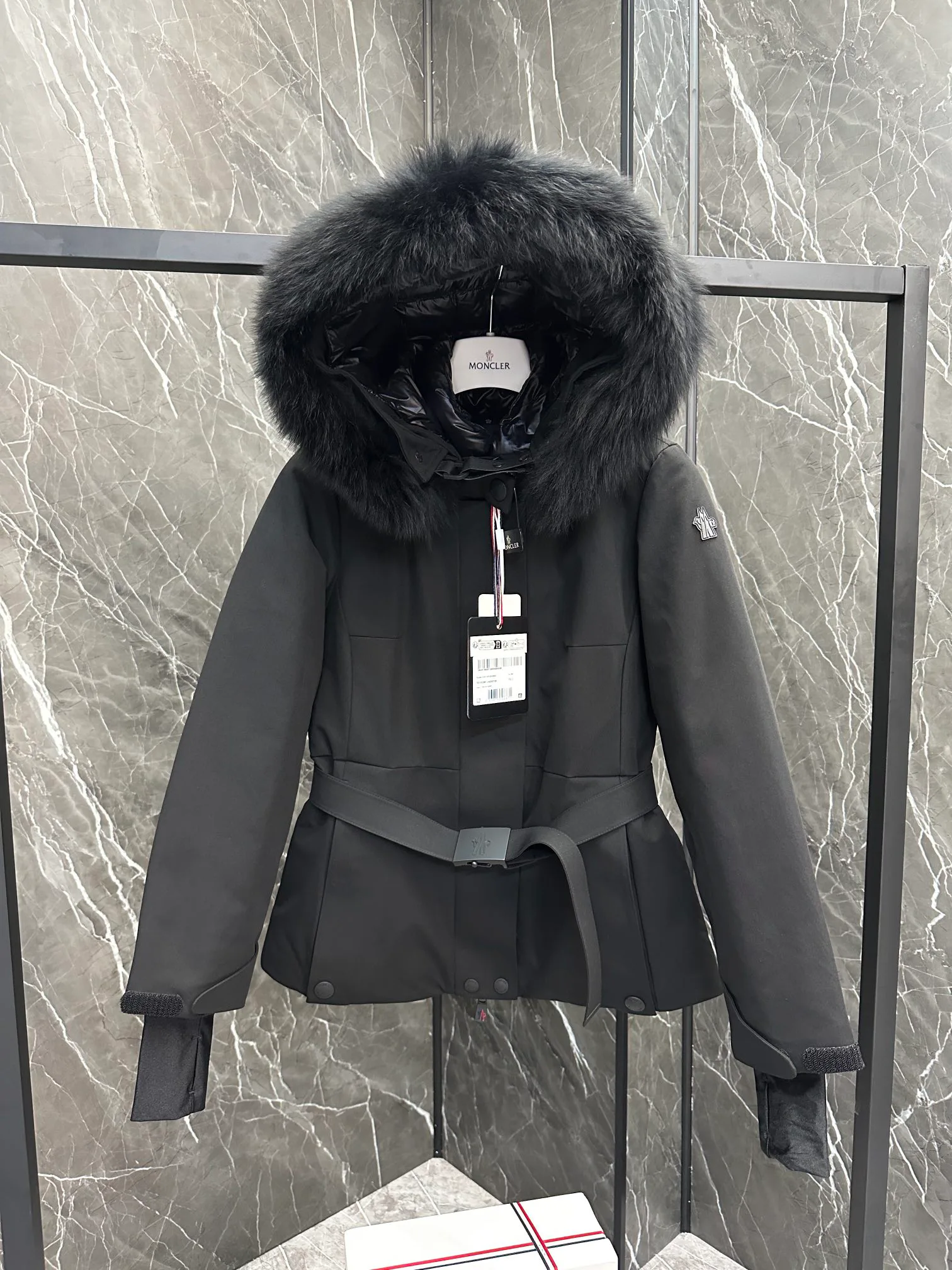 Куртки И Пуховики Женские Moncler 18133805