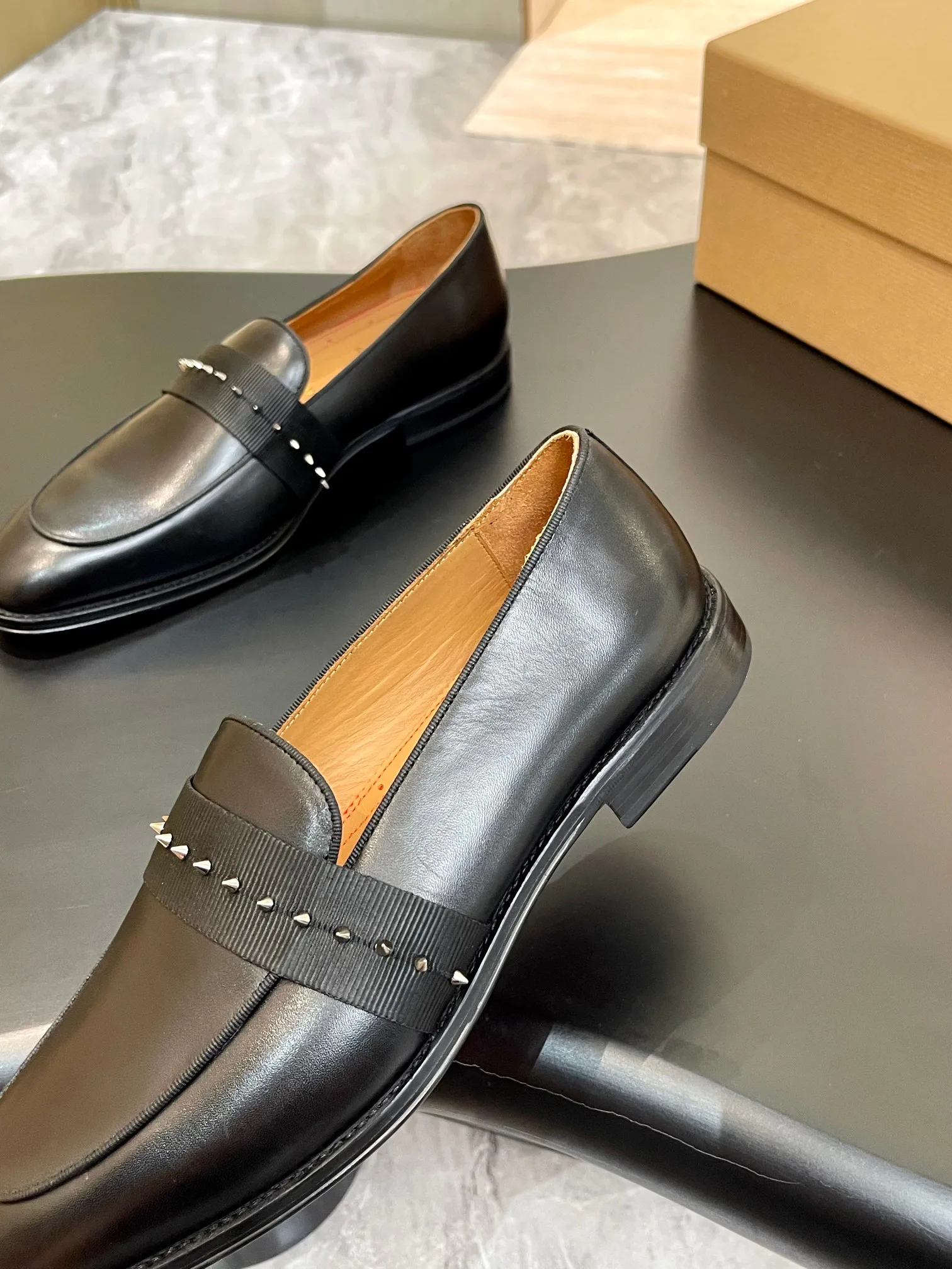 Лоферы И Туфли Мужские Christian Louboutin 18117261