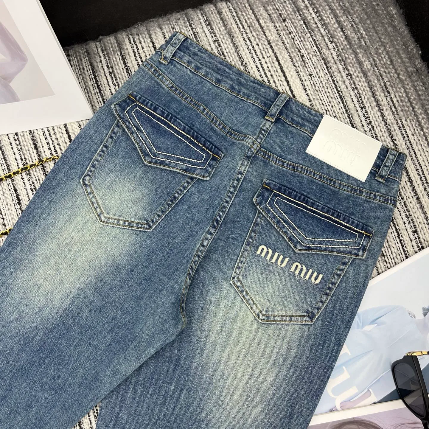 Джинсы Женские Miu Miu 11690249