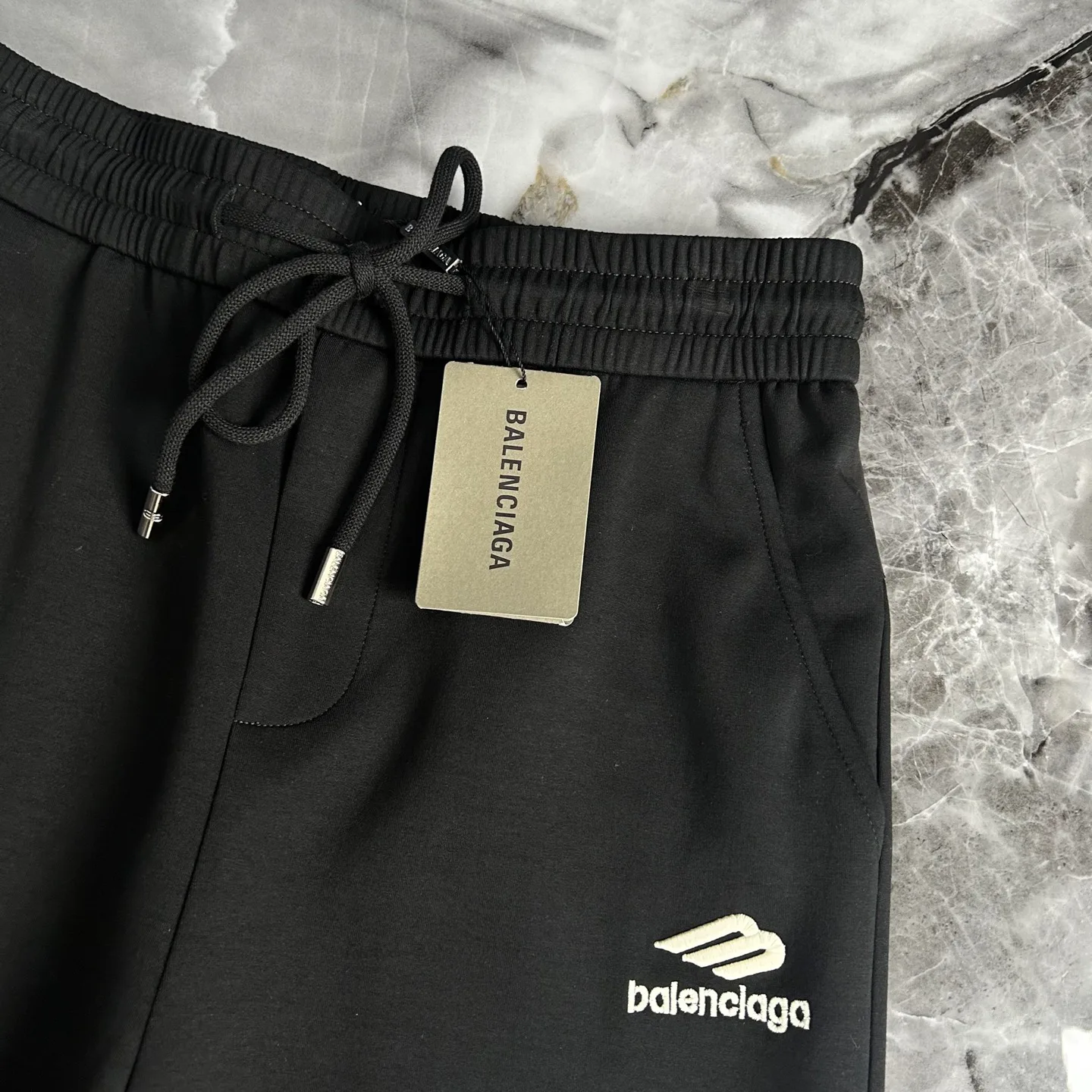 Брюки Мужские Balenciaga 17642136