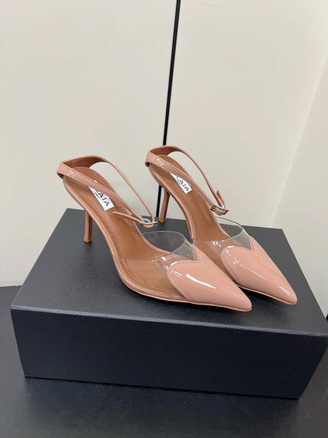 Туфли Женские Alaia 140208