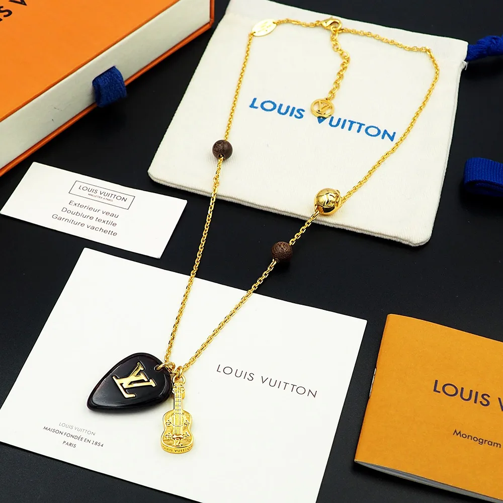 Бижутерия Louis Vuitton 17922655