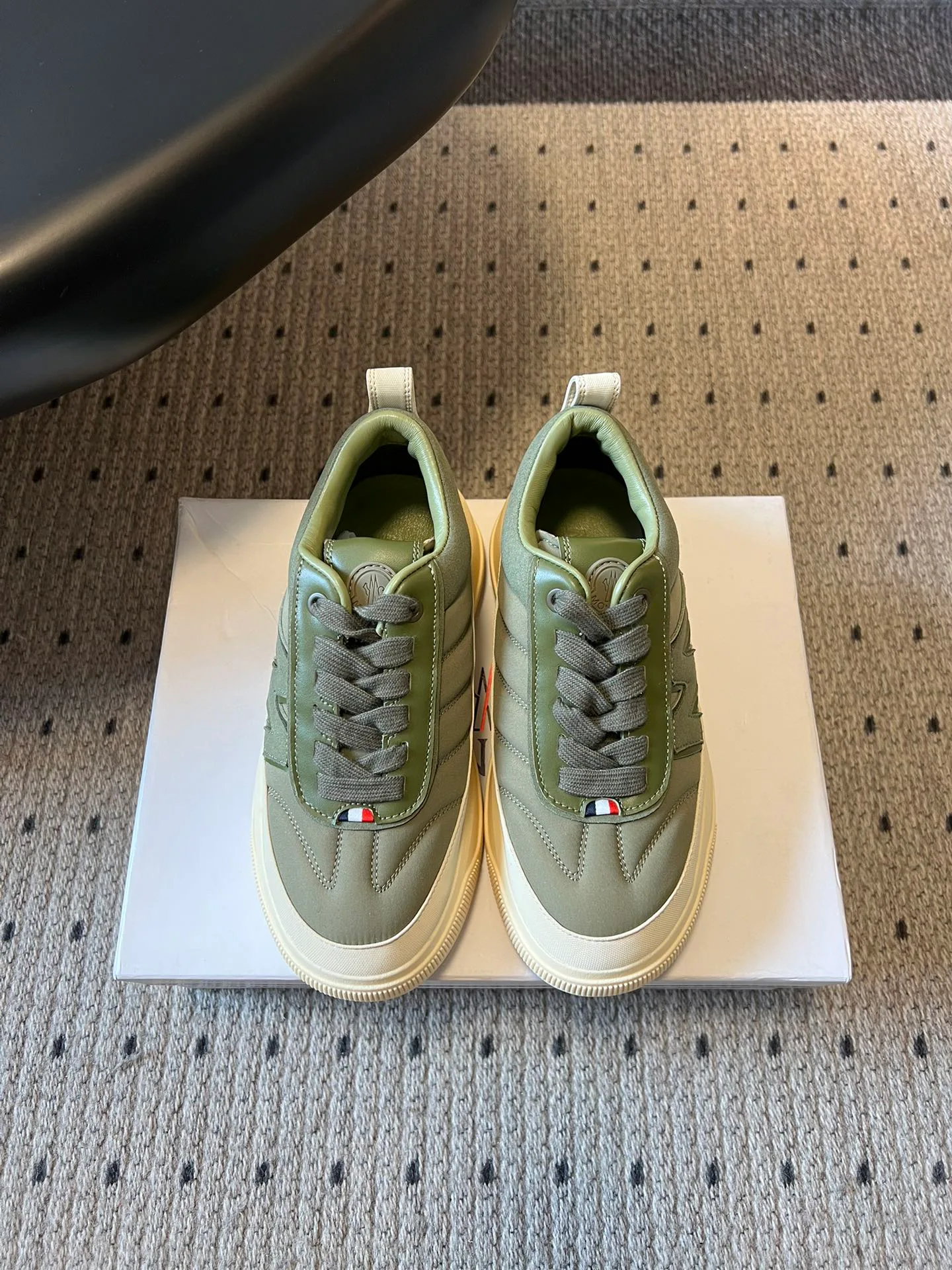 Кроссовки Женские Moncler 4404932