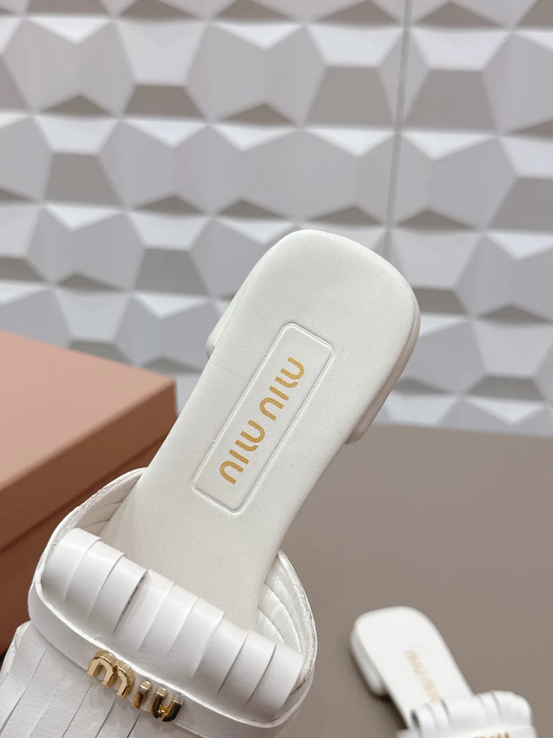 Босоножки Женские Miu Miu 10065987