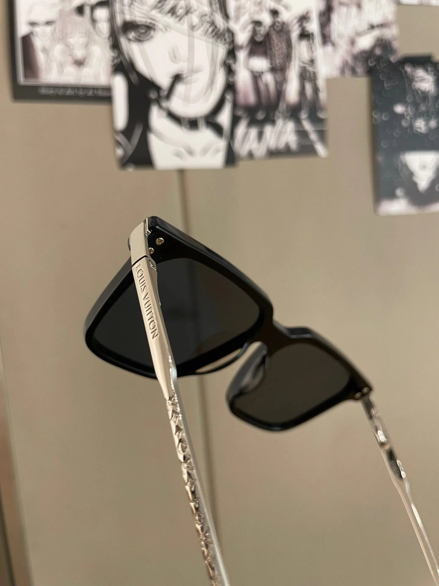 Очки Louis Vuitton 11878953