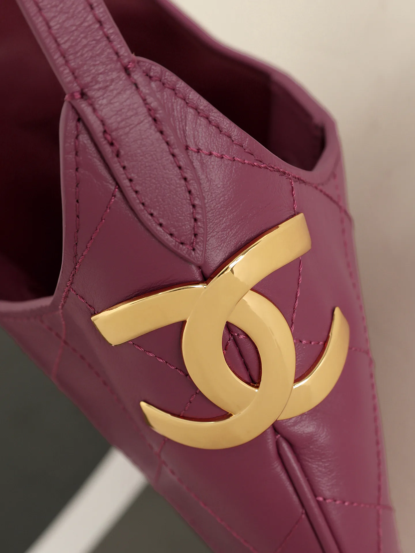 Классические Сумки Женские Chanel 18147702