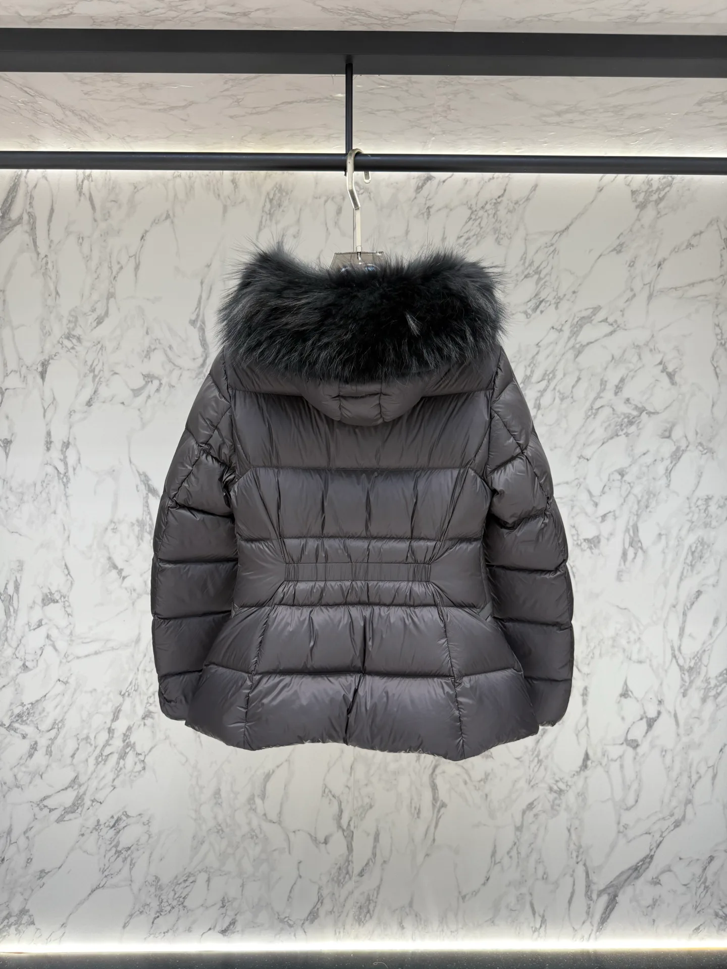 Куртки И Пуховики Женские Moncler 19426833