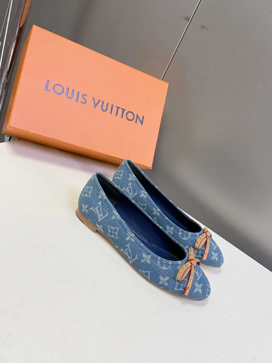 Туфли Женские Louis Vuitton 11485857
