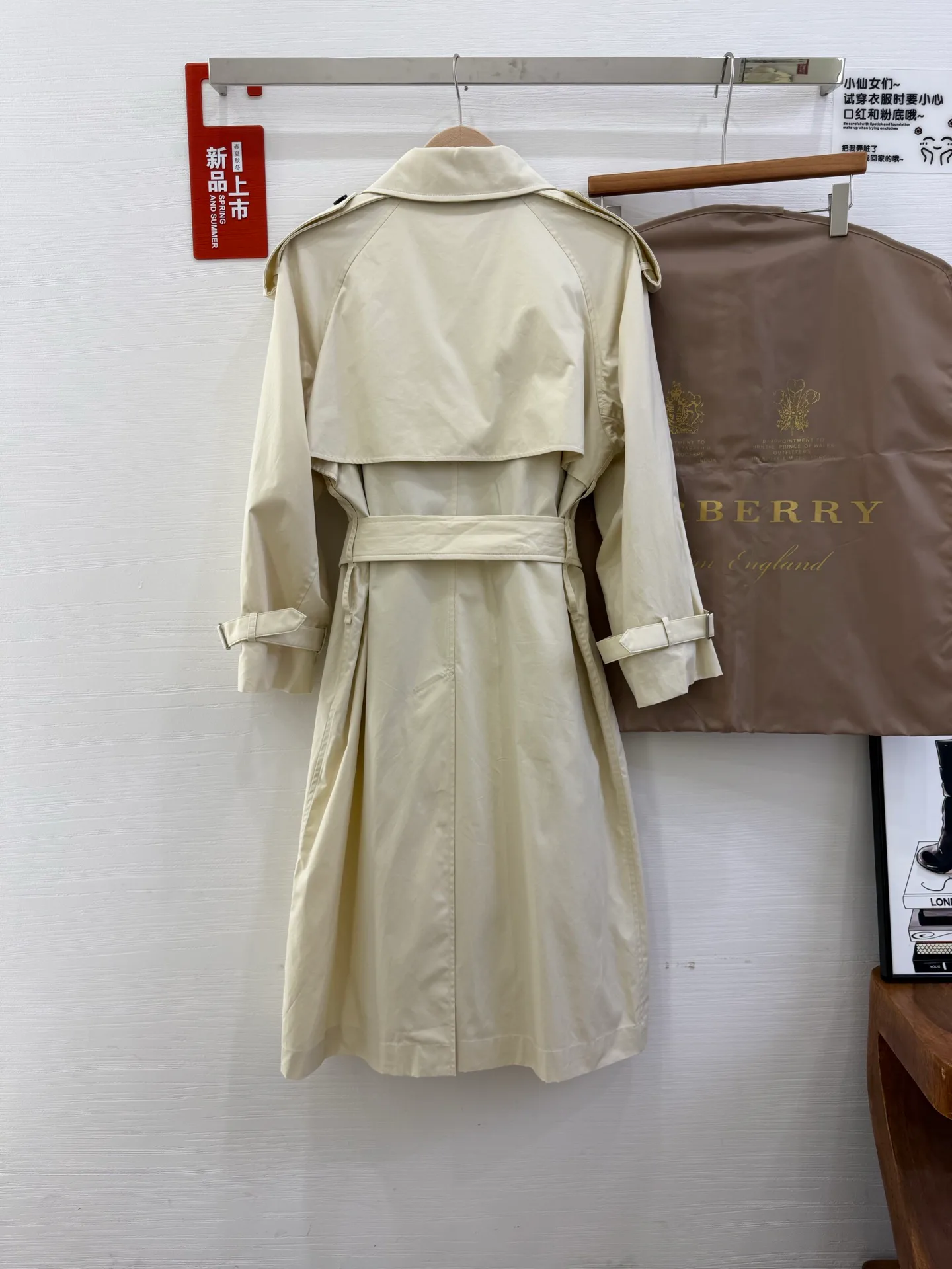 Тренчи Женские Burberry 13335600