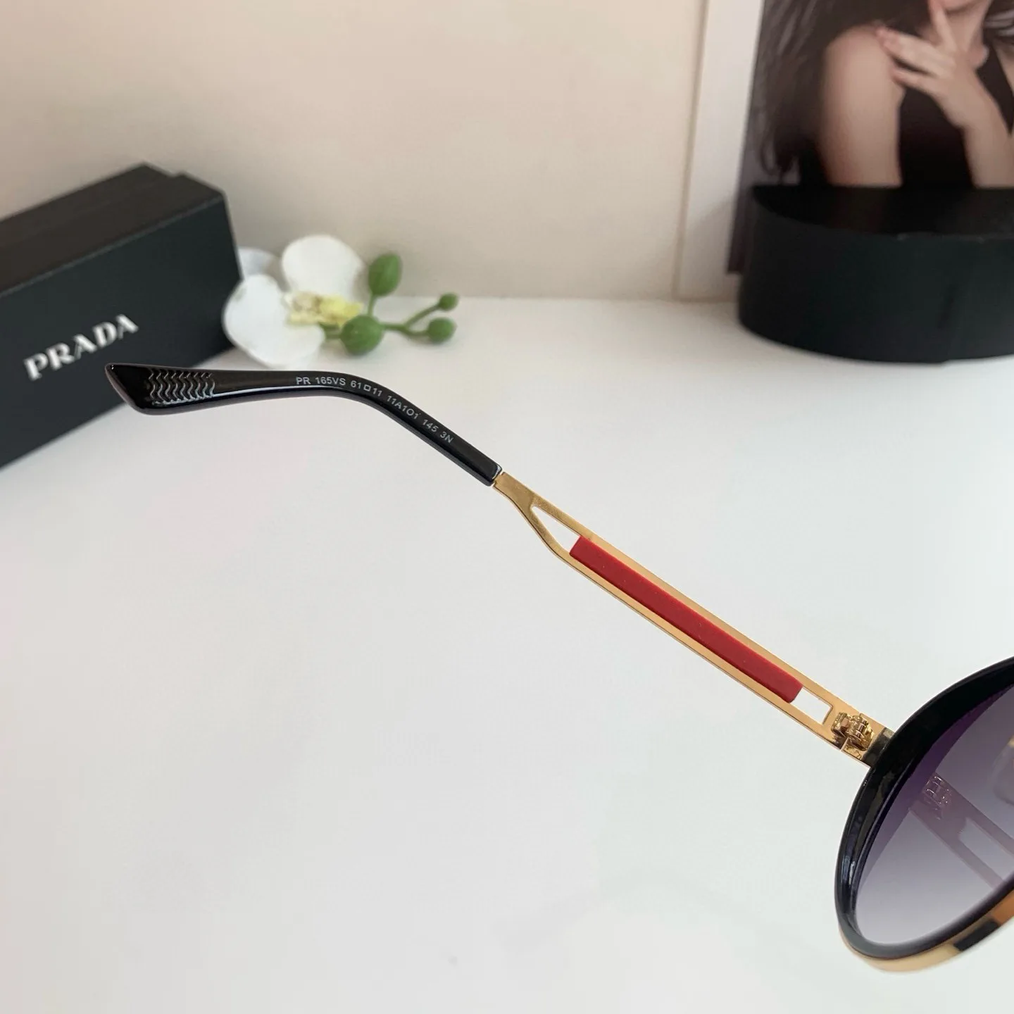 Очки Prada 13135756