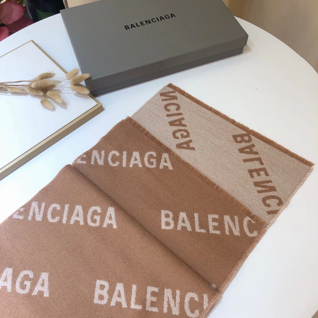 Шарфы Balenciaga 1383326