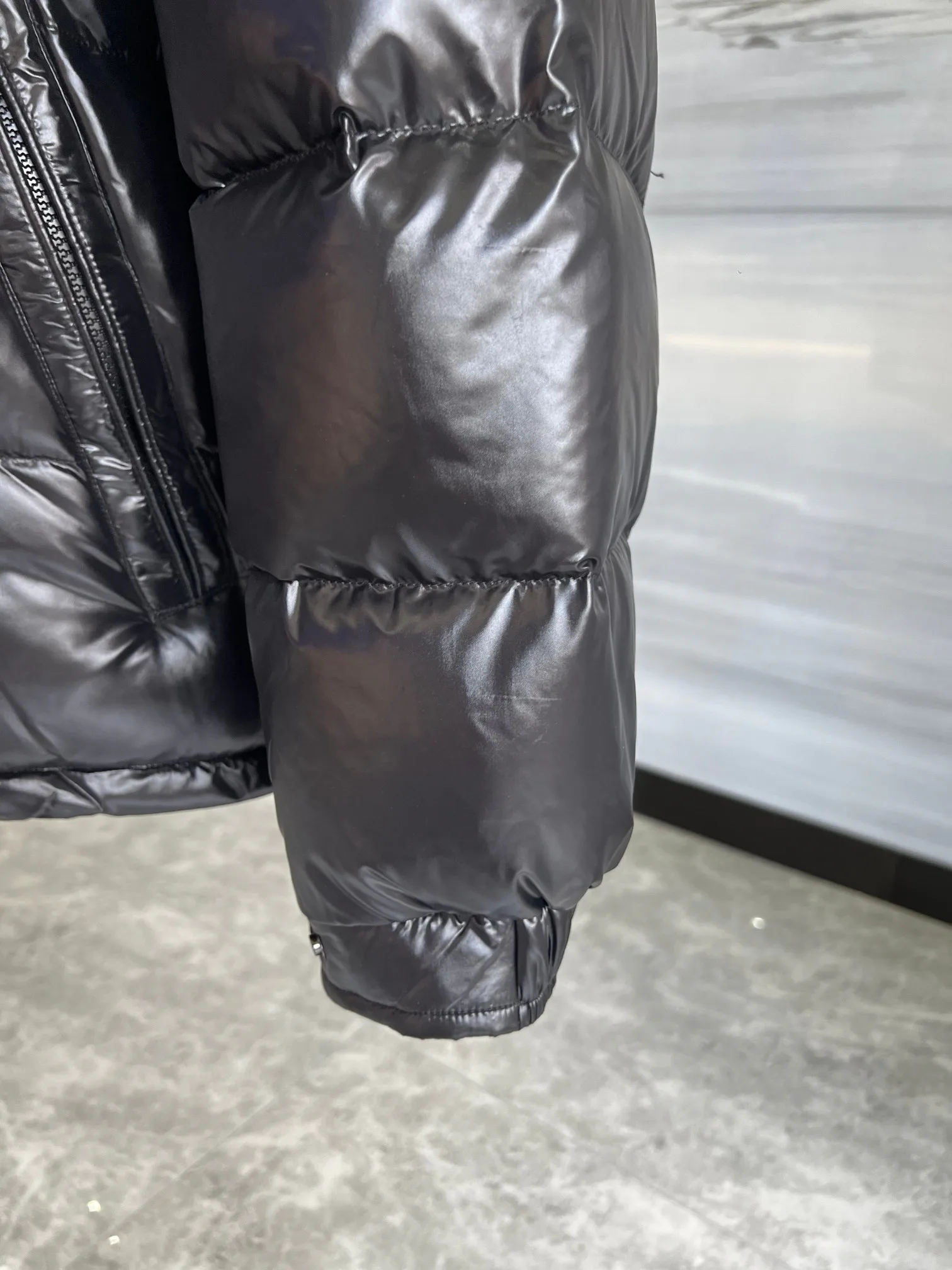 Куртки И Пуховики Женские Moncler 18415686