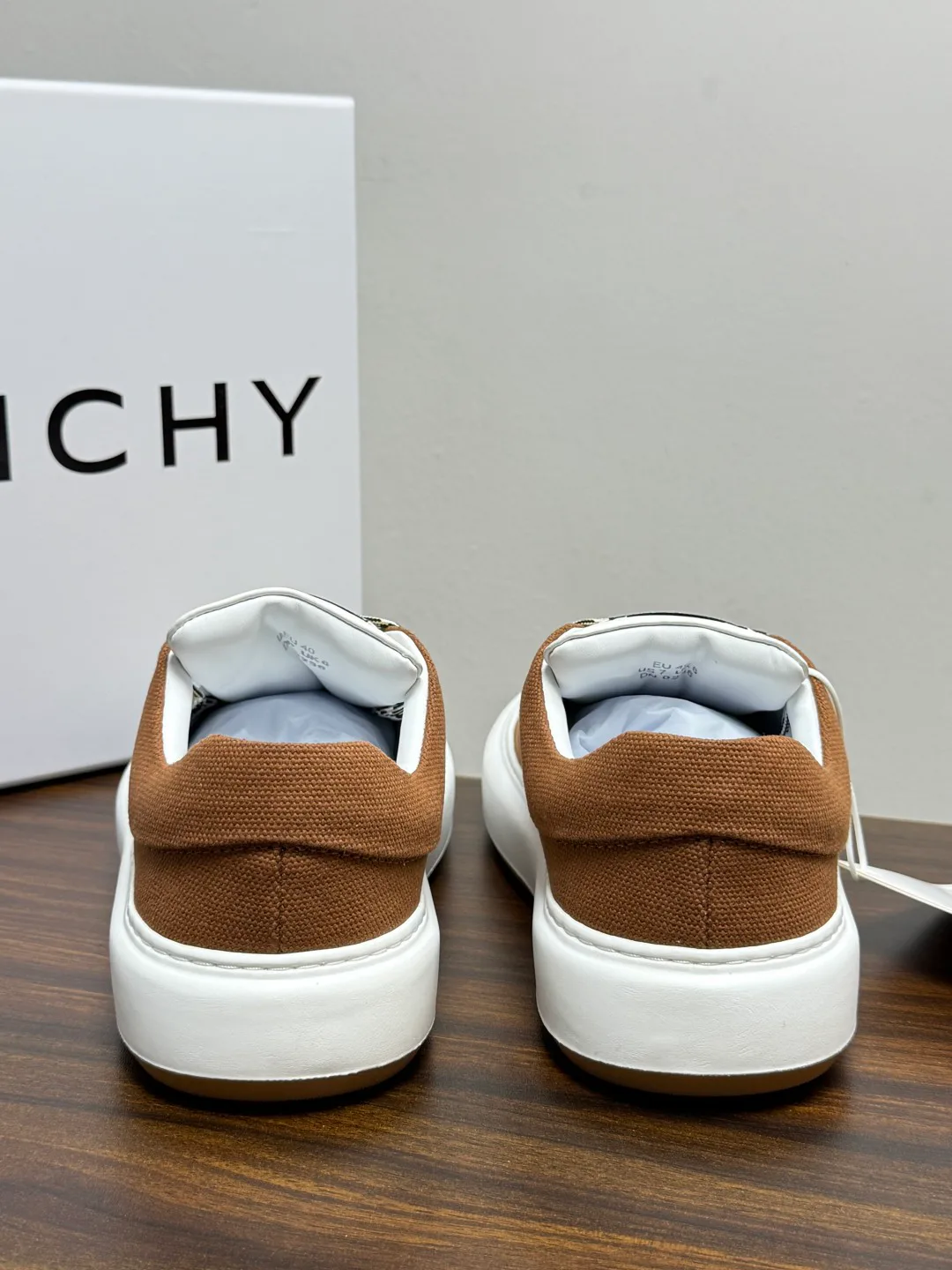 Кроссовки Мужские Givenchy 19292267